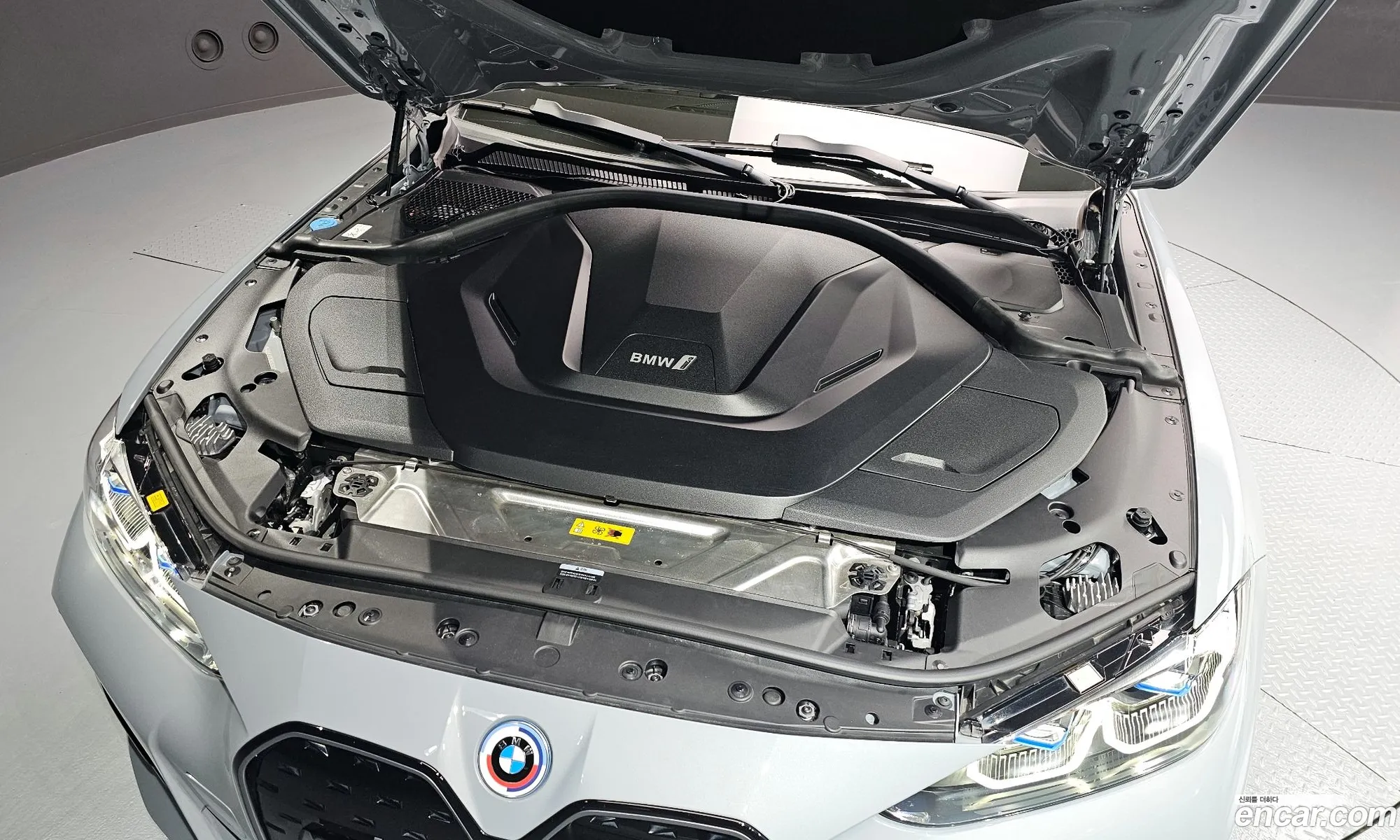 BMW I4 I4 Edrive40 M Sports Pro 2022 - фотография 18542180