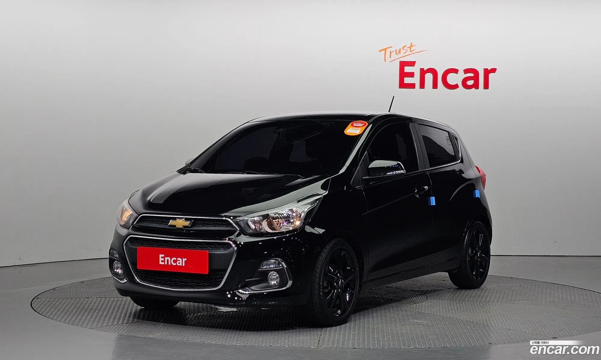 Chevrolet Spark Iv Perfect Black 2017 - фотография 8747221