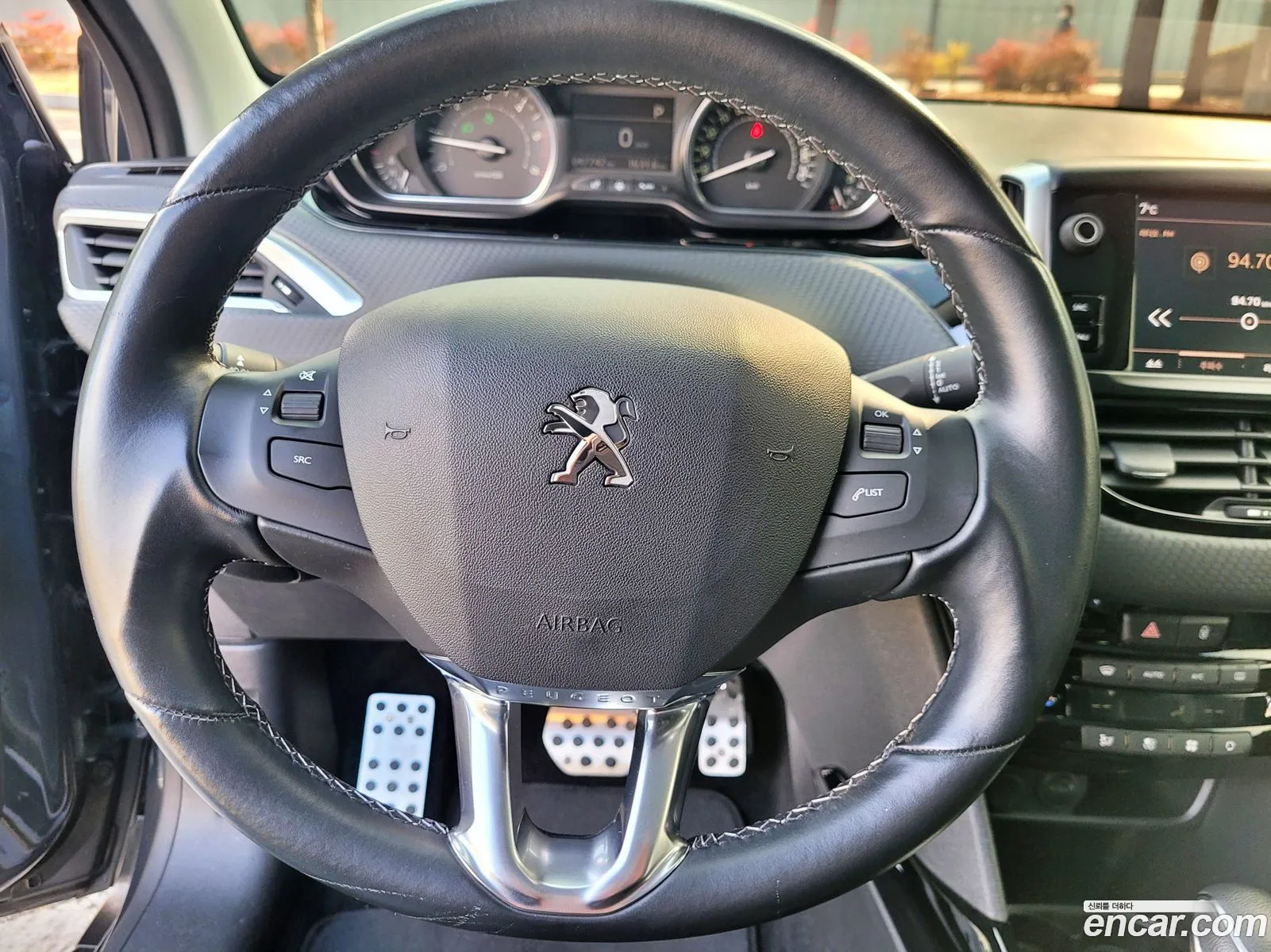 Peugeot 2008 16 Bluehdi Allure 2019 - фотография 4450408