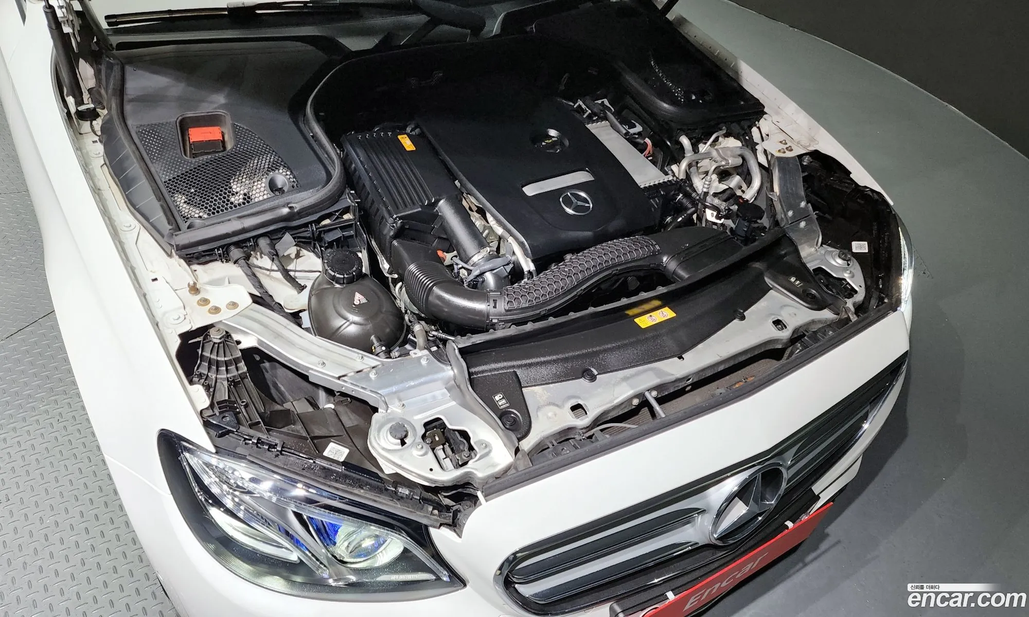Mercedes-Benz E-Klasse V W213 S213 C238 E300 4Matic Avant Garde 2019 - фотография 16237786