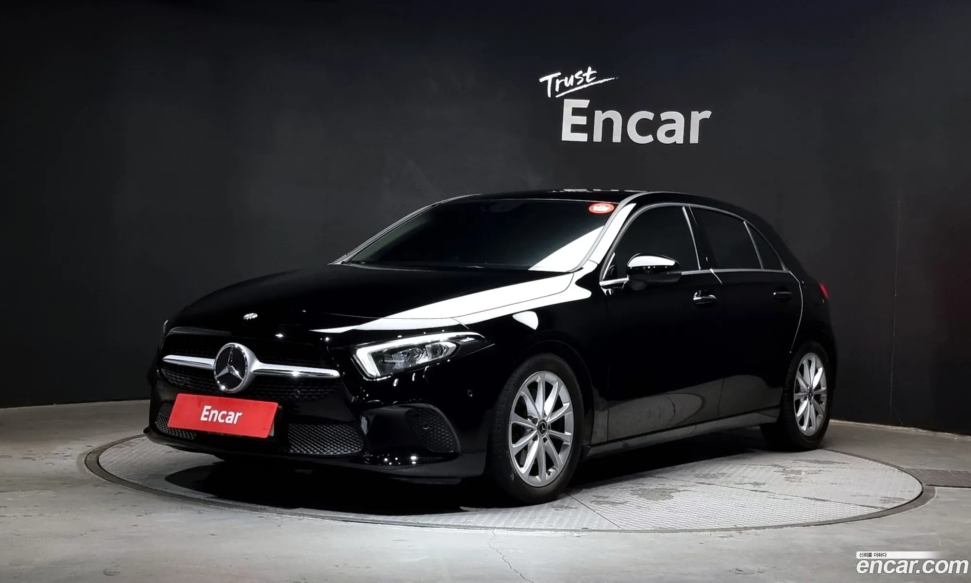 Mercedes-Benz A-Klasse Iv W177 A220 Hatchback 2020 - фотография 16353252