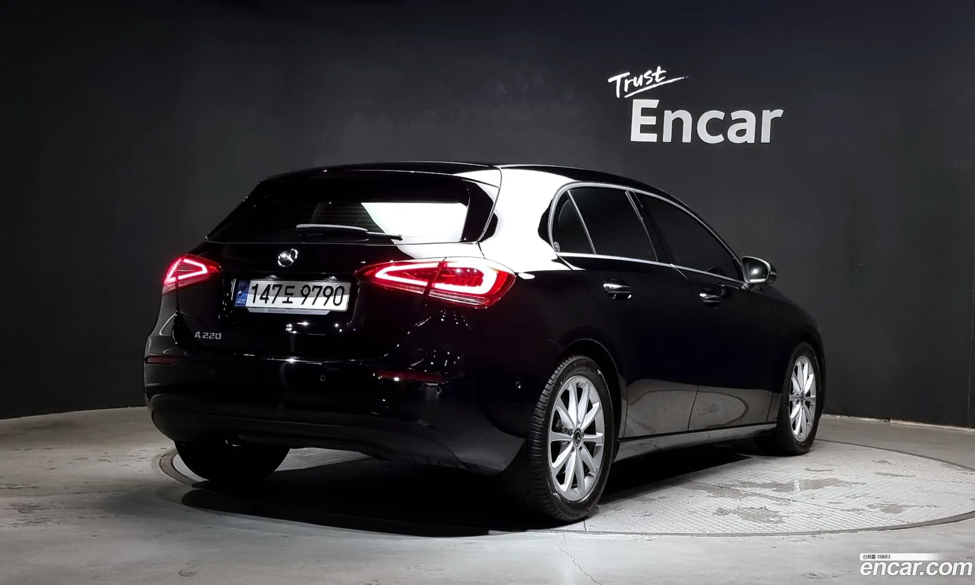 Mercedes-Benz A-Klasse Iv W177 A220 Hatchback 2020 - фотография 16353253