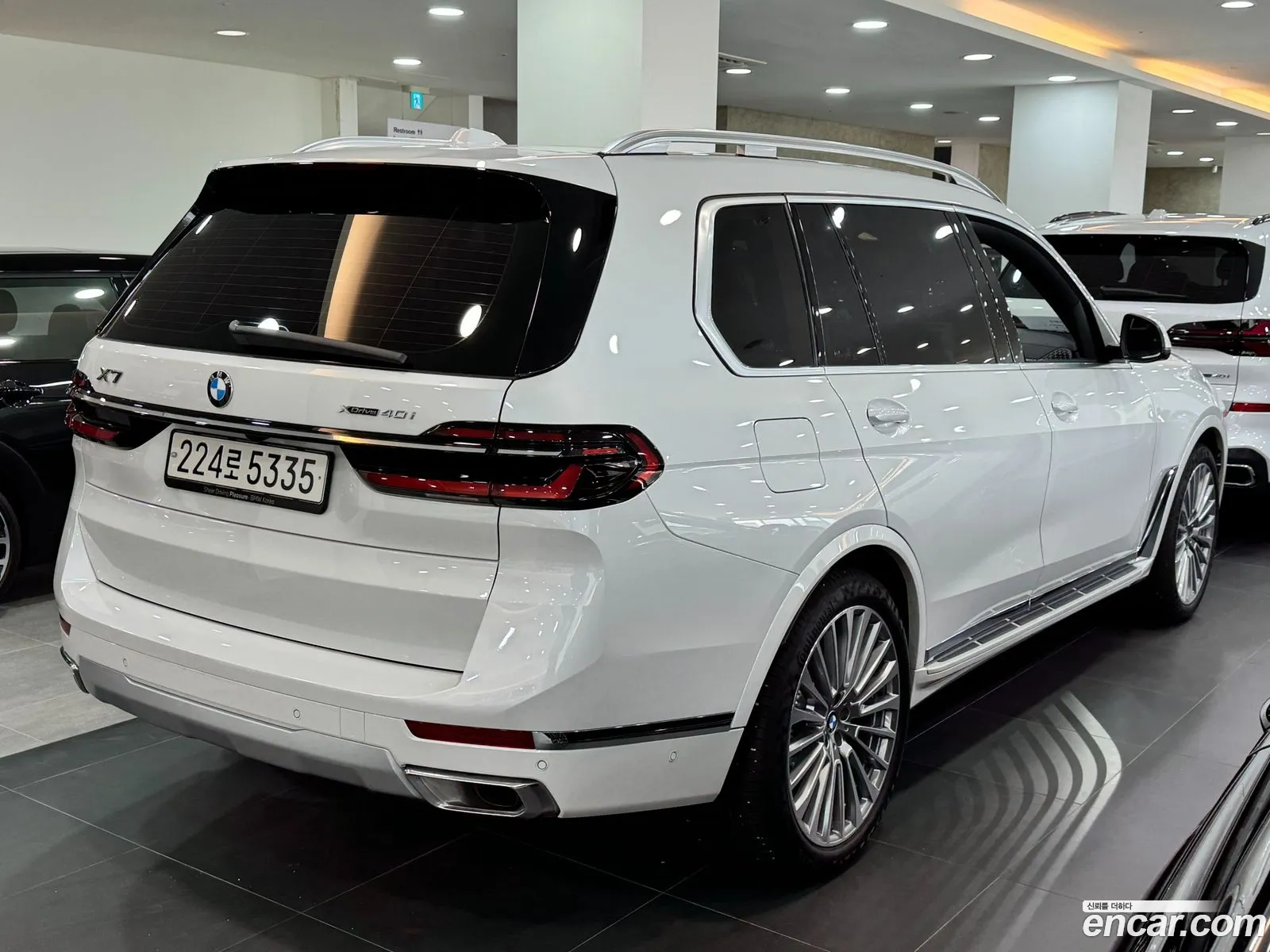 BMW X7 xDrive 40I Design Pure Excellence 7-Seater 2024 - фотография 18959357