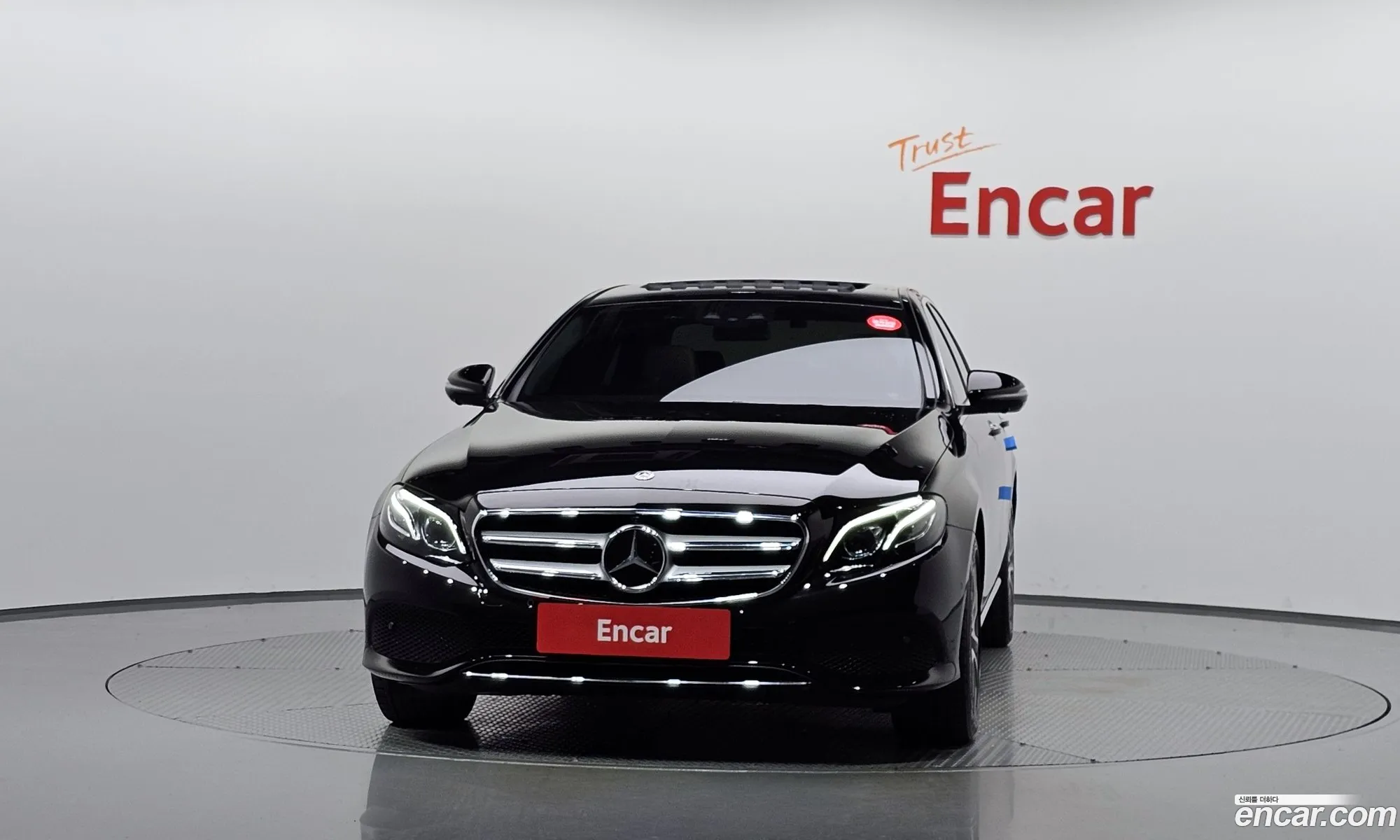 Mercedes-Benz E-Klasse V W213 S213 C238 E300 4Matic Avant Garde 2019 - фотография 16357308