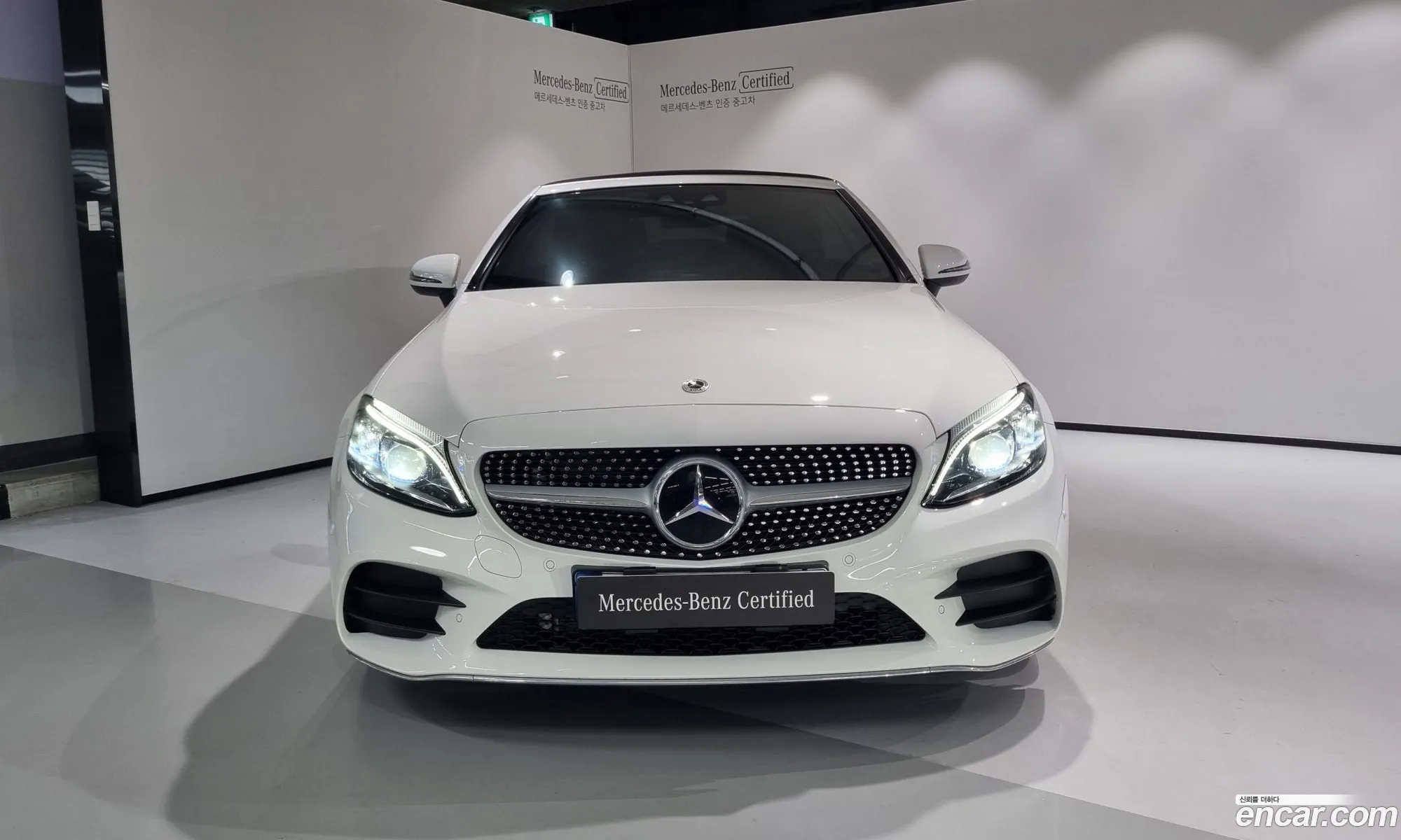 Mercedes-Benz C-Klasse V W206 C200 Cabriolet 2022 - фотография 16307842