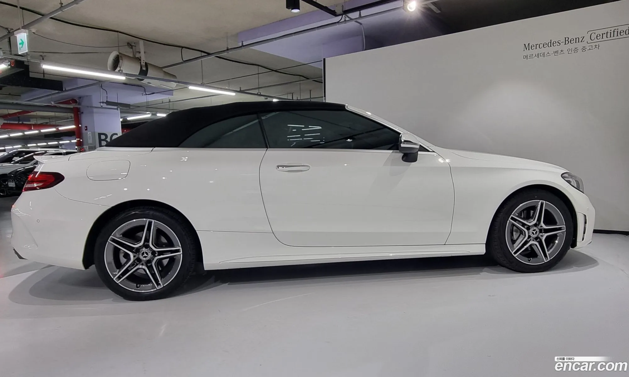 Mercedes-Benz C-Klasse V W206 C200 Cabriolet 2022 - фотография 16307843