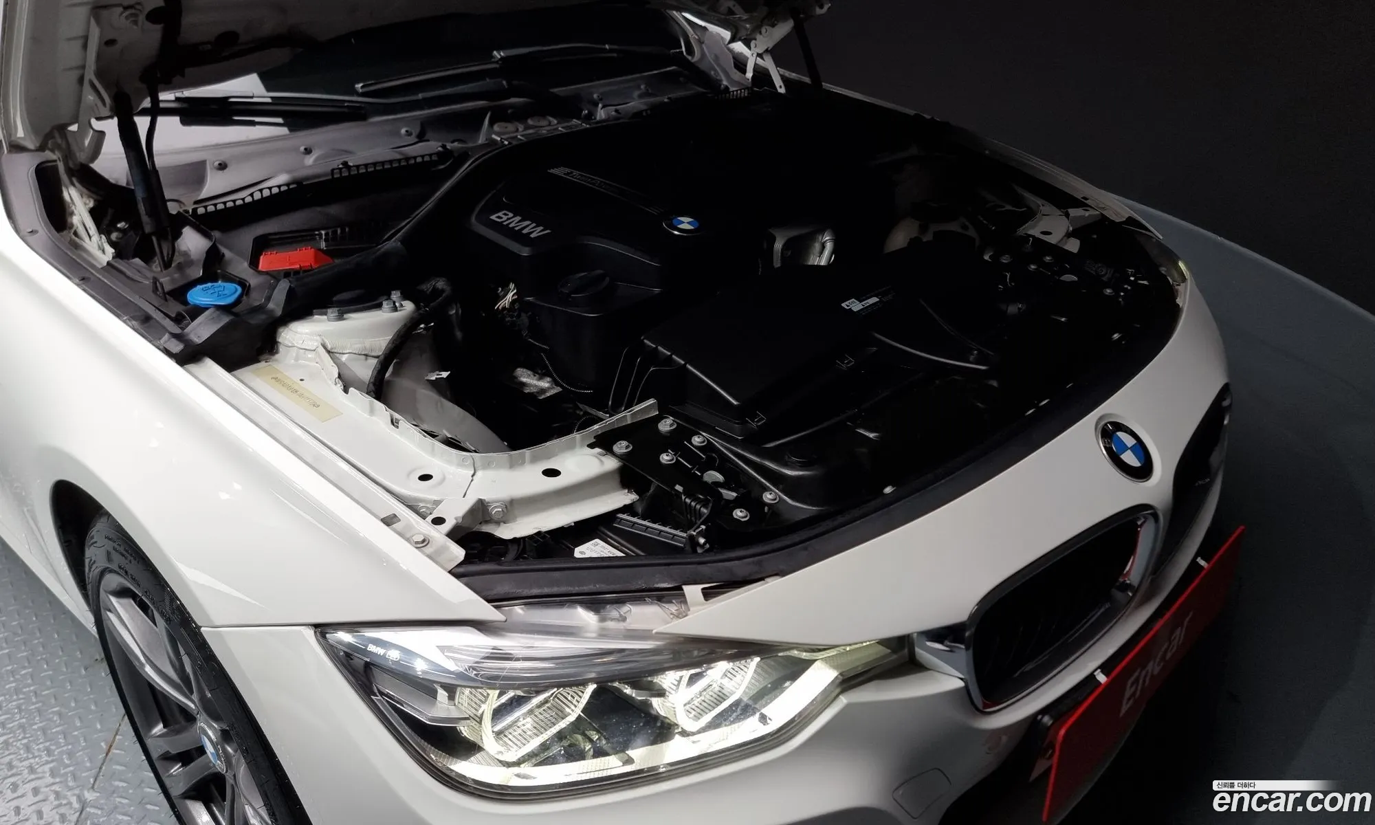 BMW 3Er 320I M Sports 2018 - фотография 18885638