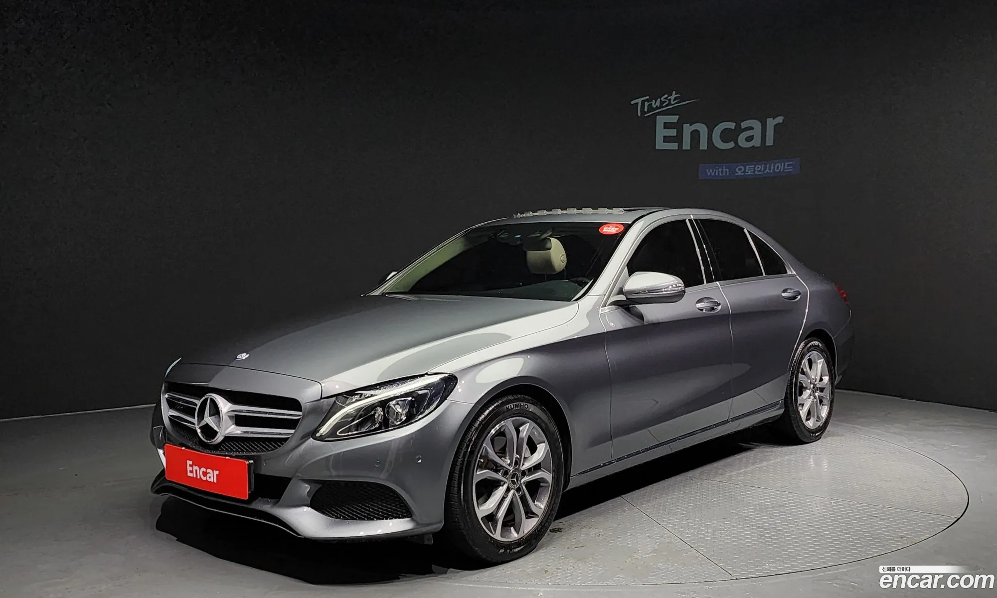 Mercedes-Benz C-Klasse Iv W205 C200 Avant Garde 2017 - фотография 16353240