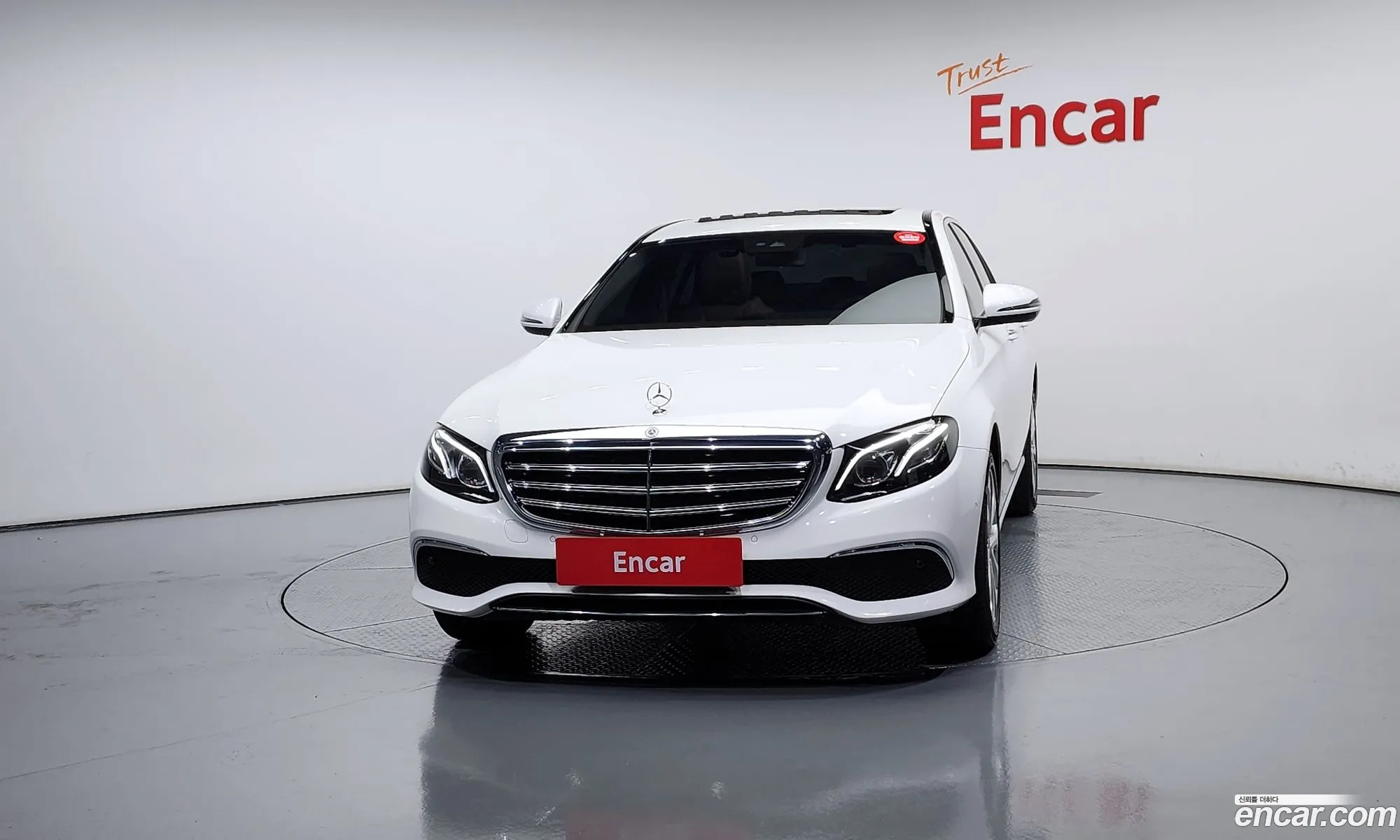 Mercedes-Benz E-Klasse V W213 S213 C238 E220D 4Matic Exclusive 2020 - фотография 16353266