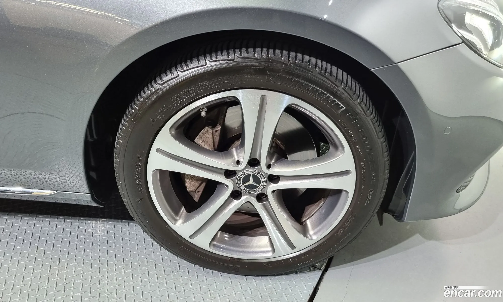 Mercedes-Benz E-Klasse V W213 S213 C238 E300 Avantgarde 2019 - фотография 16174754