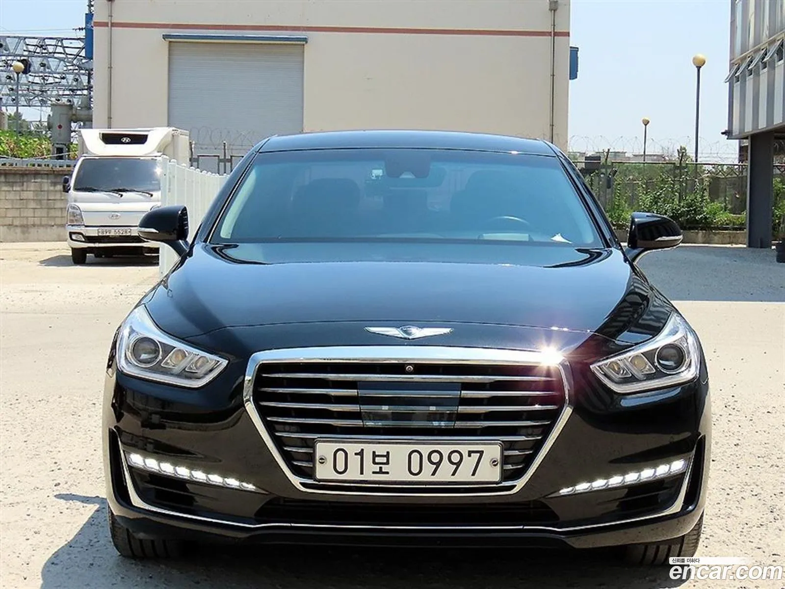 Genesis G90 I 33 T-Gdi Awd 2016 - фотография 1019085