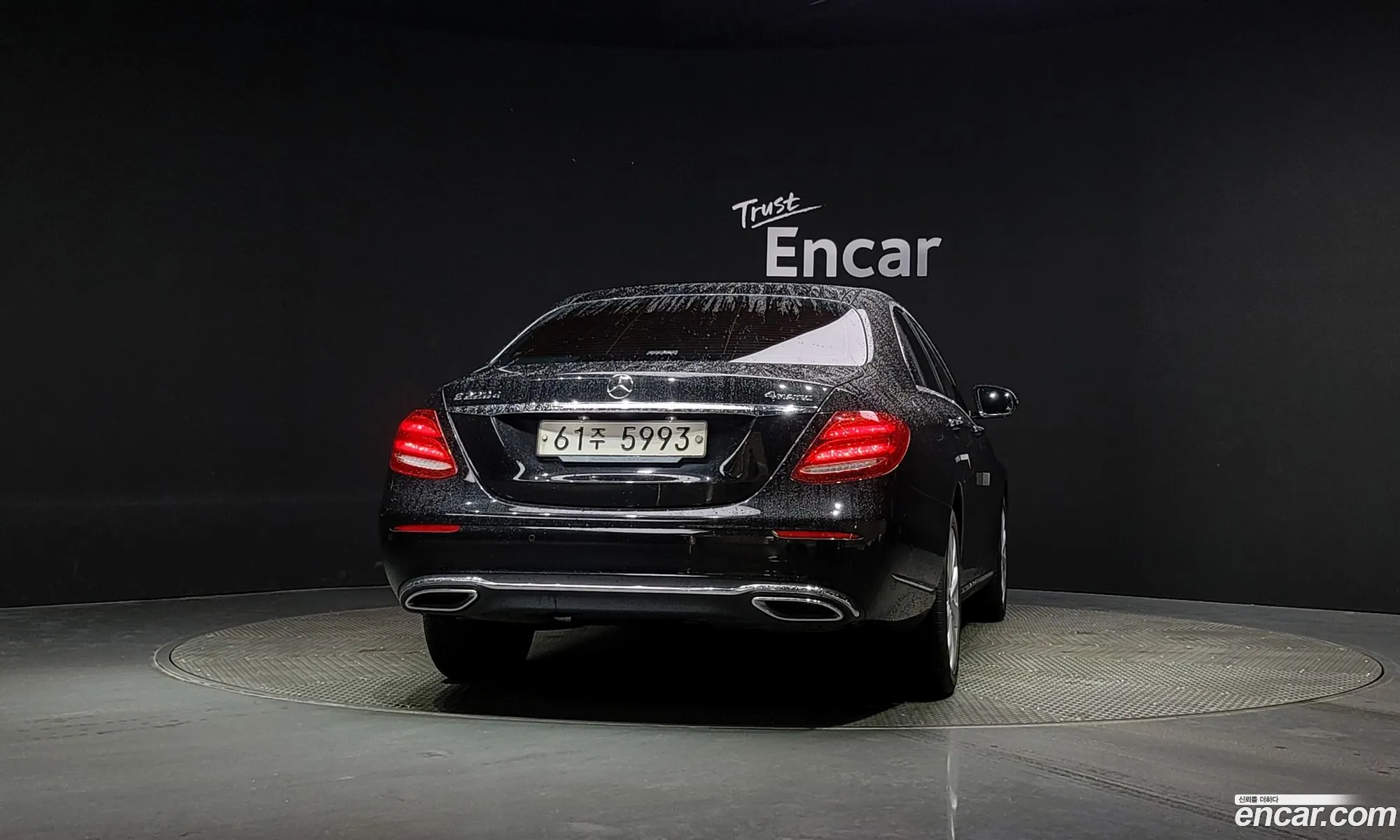 Mercedes-Benz E-Klasse V W213 S213 C238 E220D 4Matic Exclusive 2018 - фотография 16353231