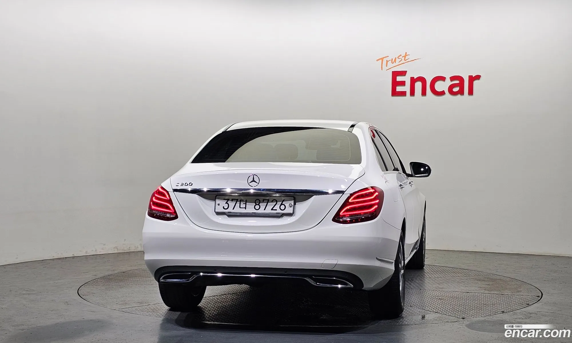 Mercedes-Benz C-Klasse C200 Avant Garde 2014 - фотография 16307916