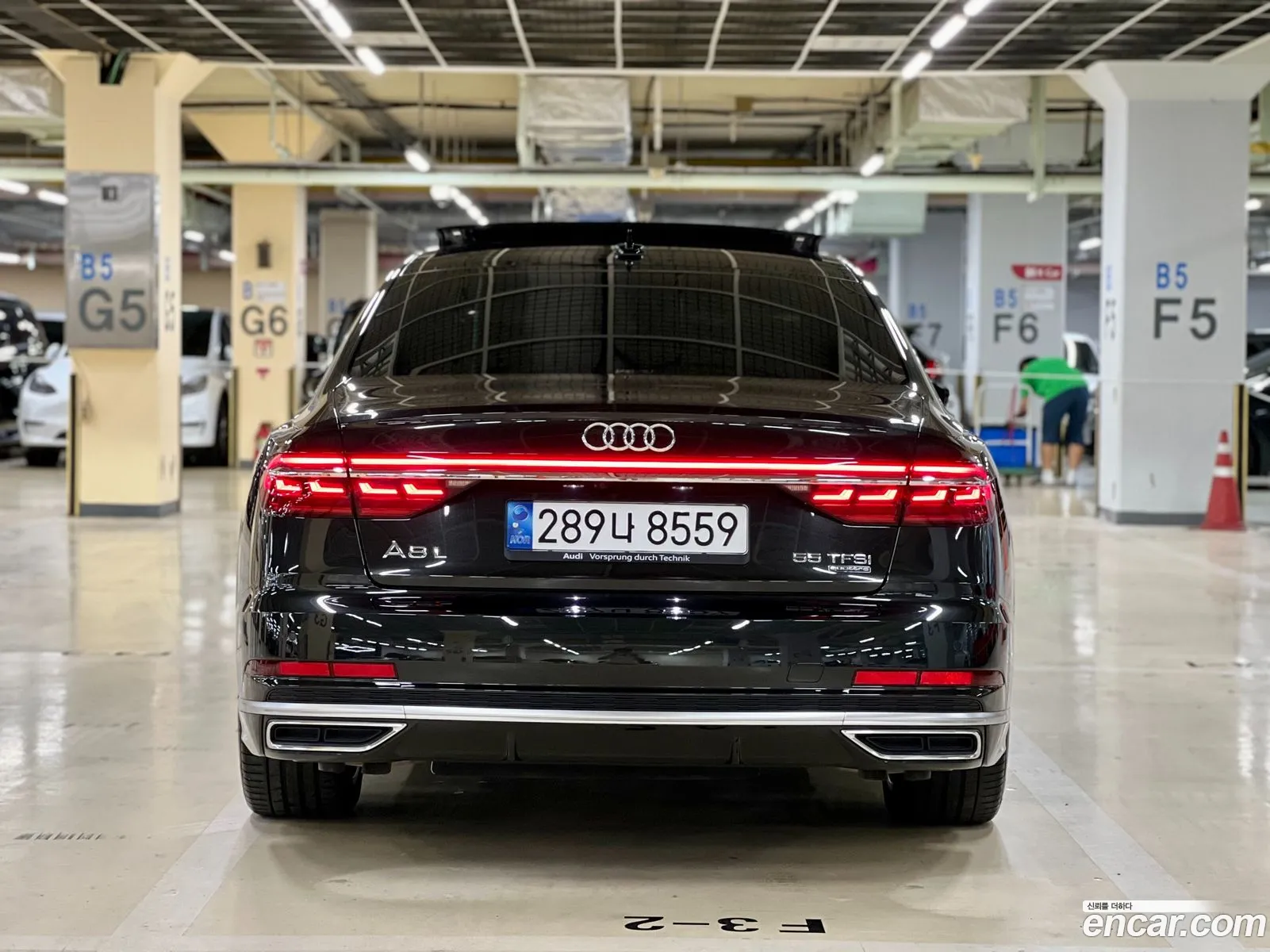 Audi A8 Iv D5 55 Tfsi Quattro Lwb 2021 - фотография 7532537