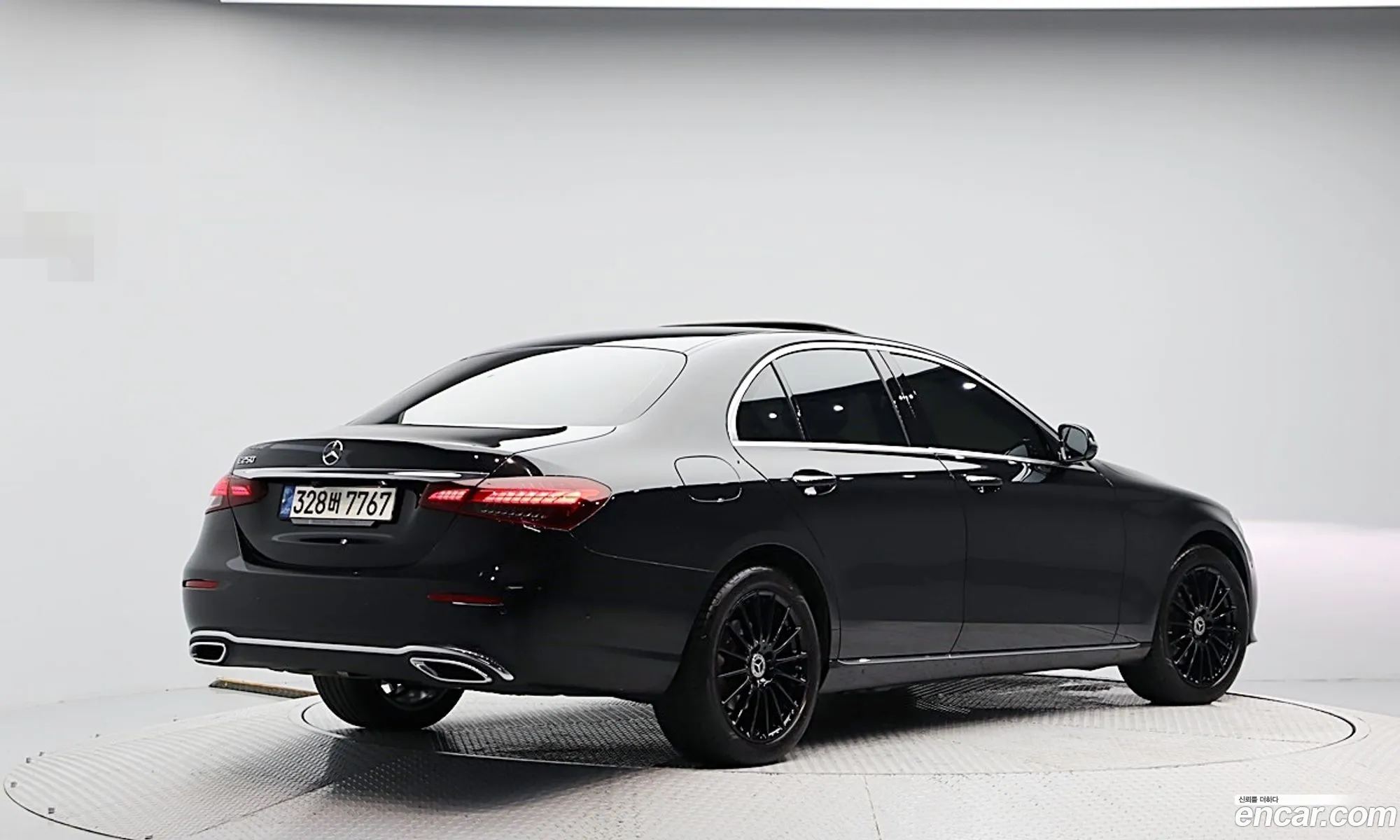 Mercedes-Benz E-Klasse V W213 S213 C238 E250 Exclusive 2021 - фотография 16353191