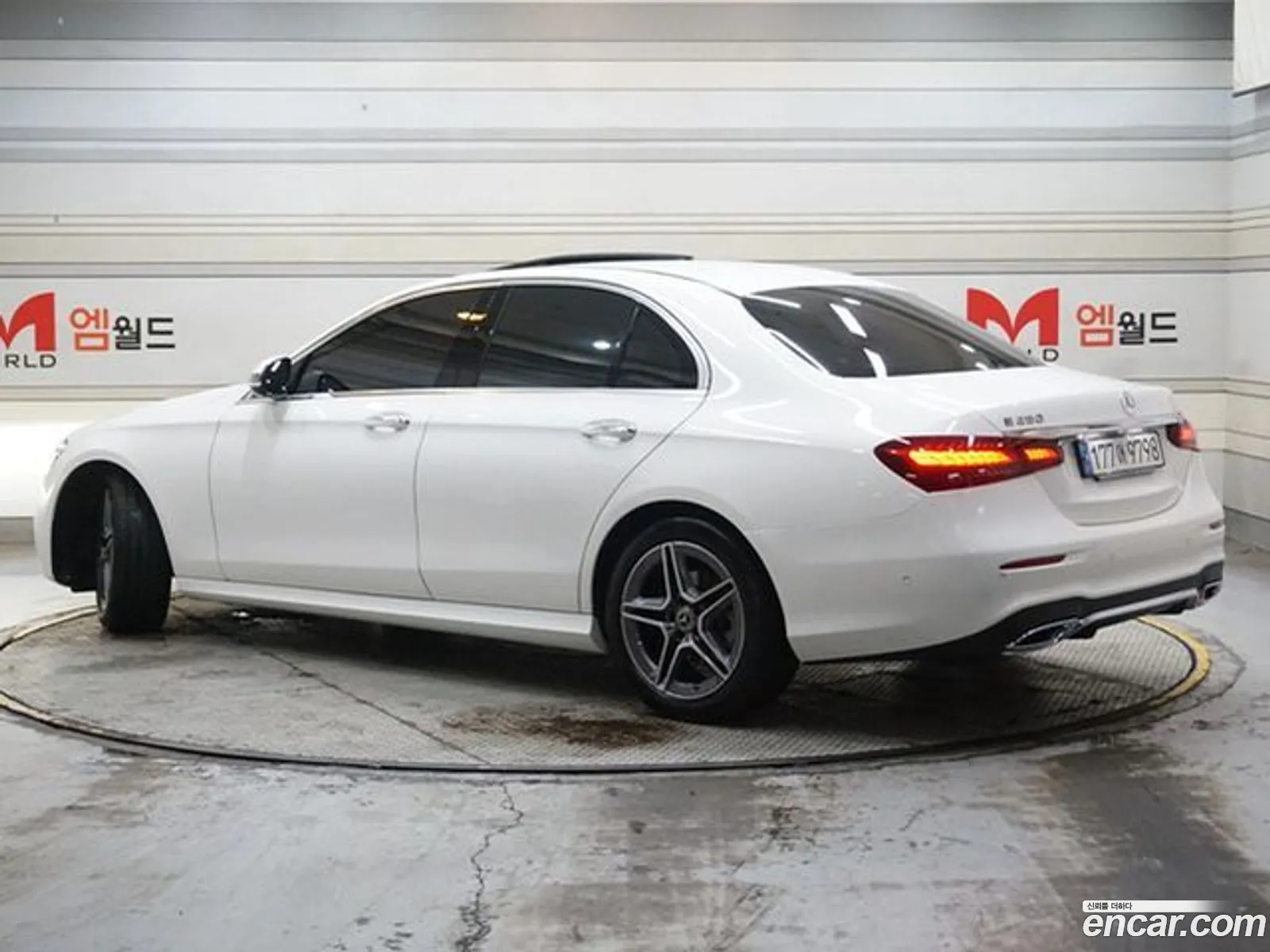 Mercedes-Benz E-Klasse E250 Amg Line 2023 - фотография 16174764