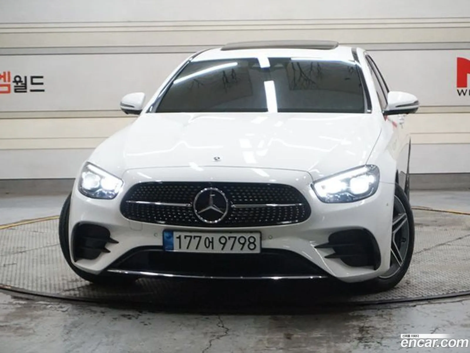 Mercedes-Benz E-Klasse E250 Amg Line 2023 - фотография 16174765