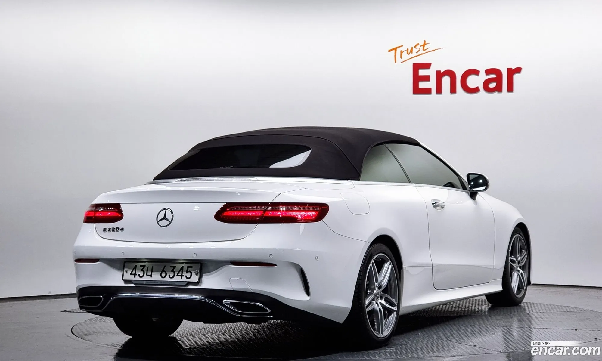 Mercedes-Benz E-Klasse V W213 S213 C238 E220D Cabriolet 2018 - фотография 16180818