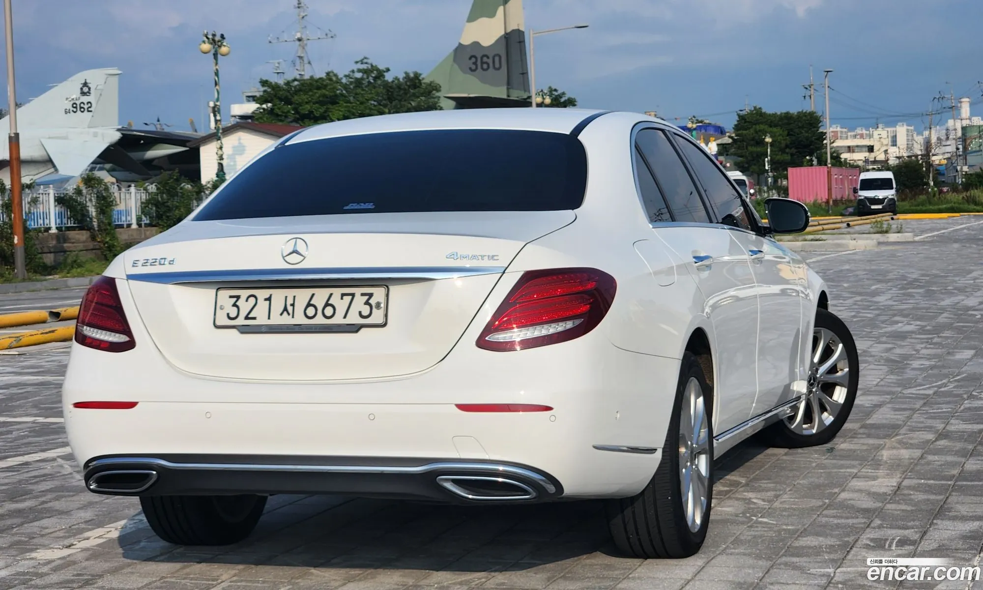 Mercedes-Benz E-Klasse V W213 S213 C238 E220D 4Matic Exclusive 2020 - фотография 16353218