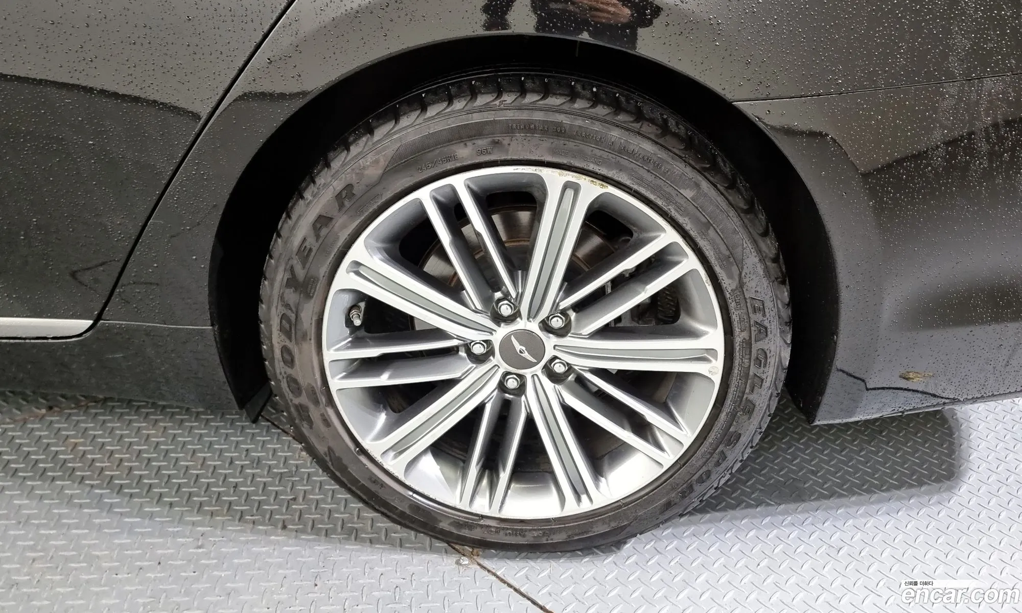 Genesis G80 I 22D Awd 2018 - фотография 441935