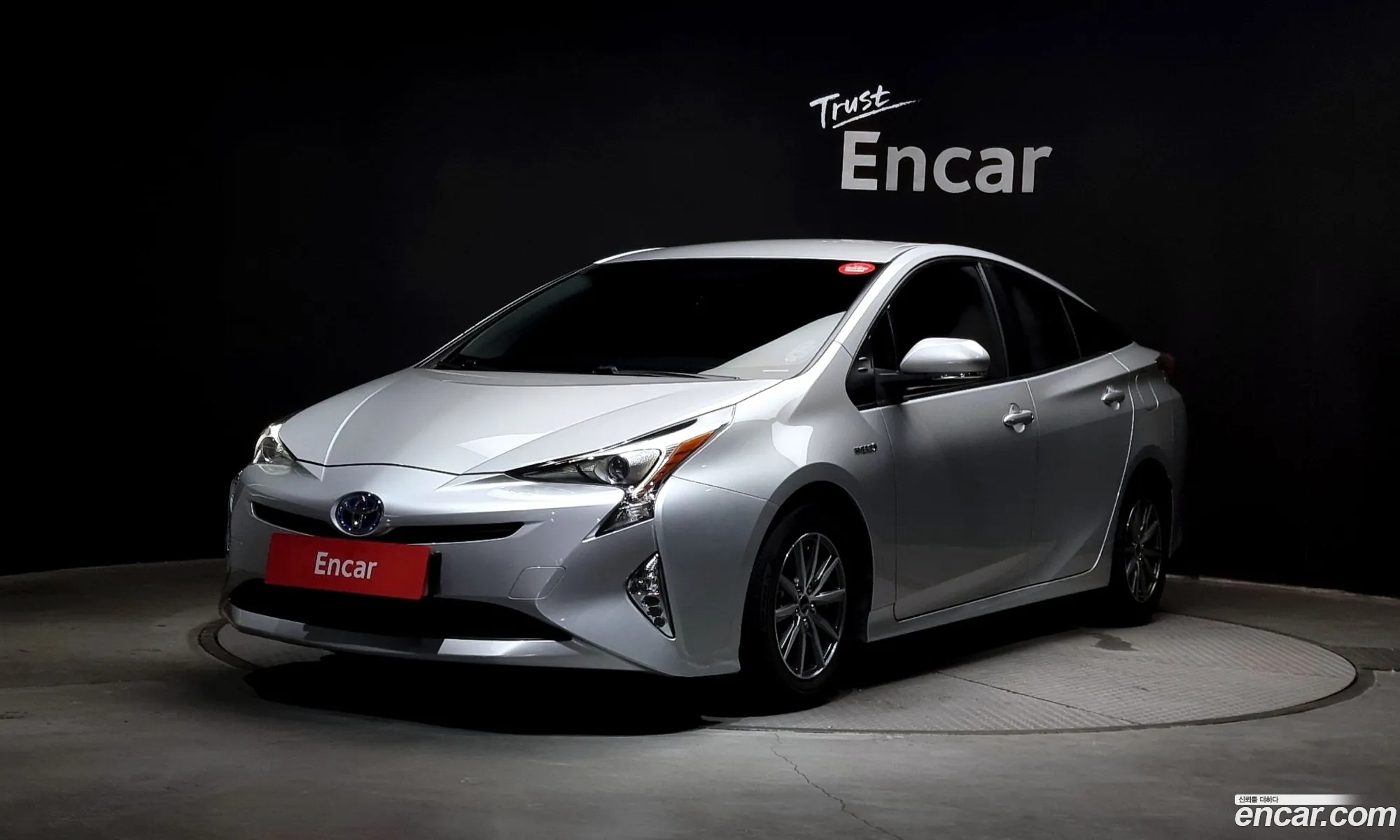 Toyota Prius Iv Xw50 18E 2018 - фотография 14826879