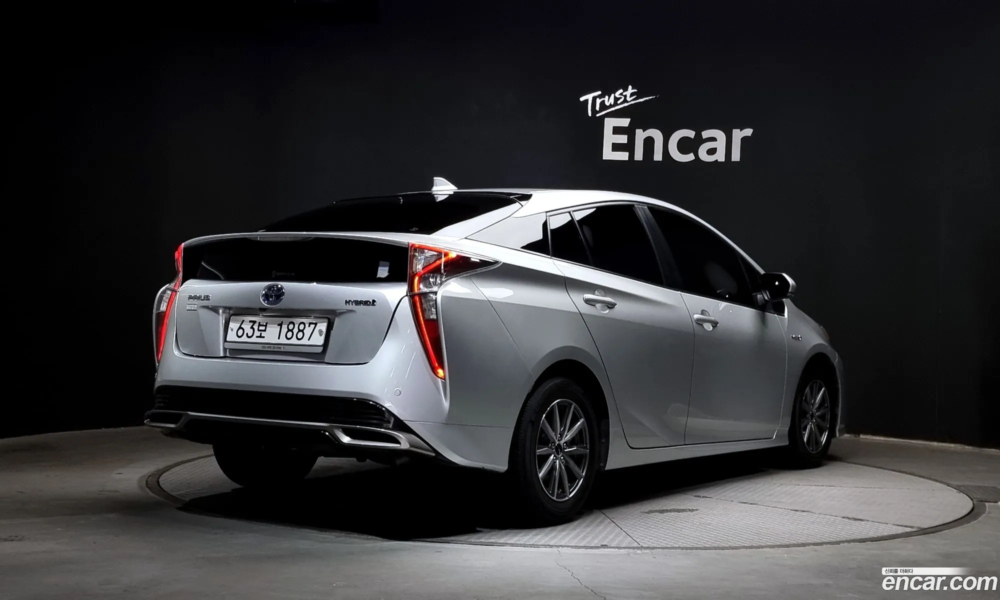 Toyota Prius Iv Xw50 18E 2018 - фотография 14826880