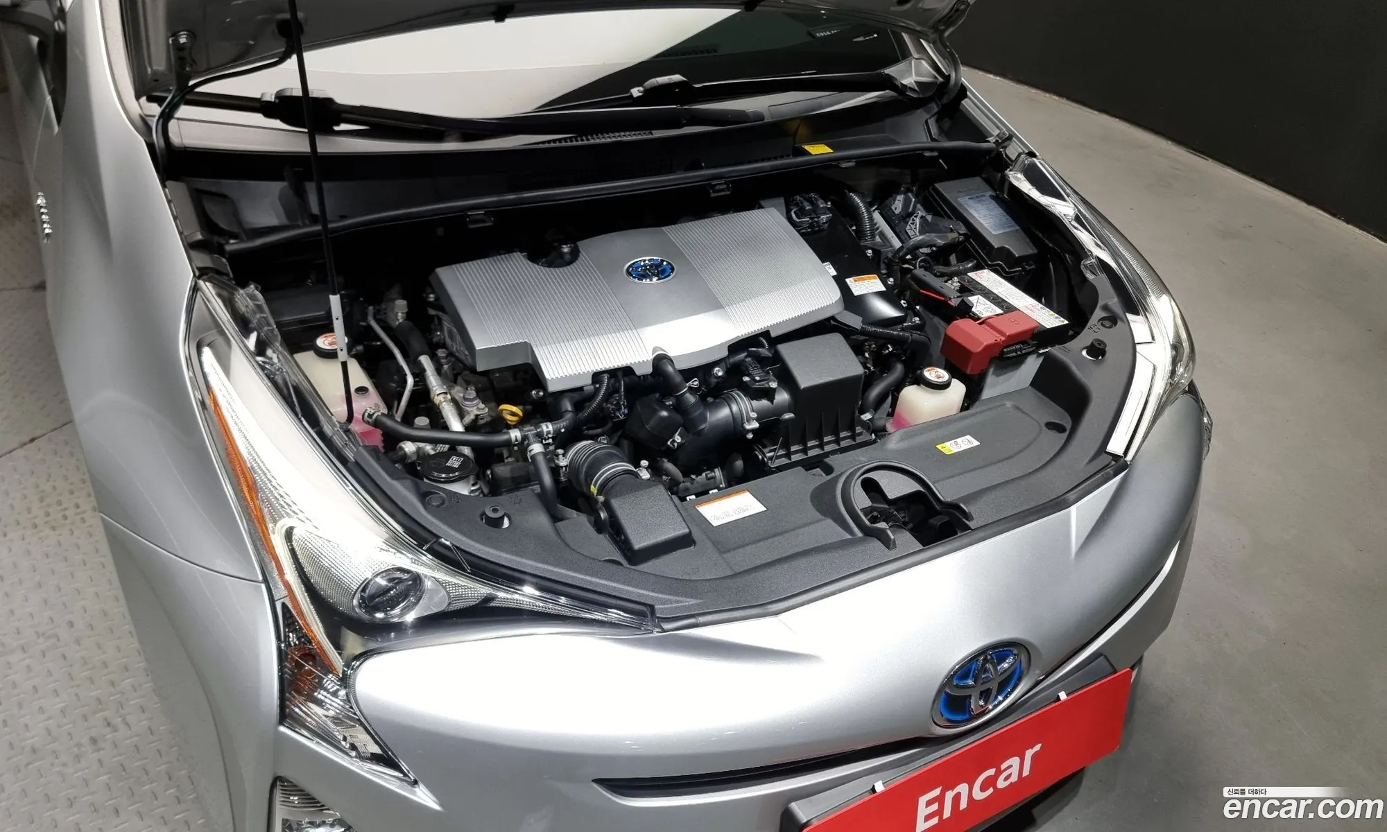 Toyota Prius Iv Xw50 18E 2018 - фотография 14826884