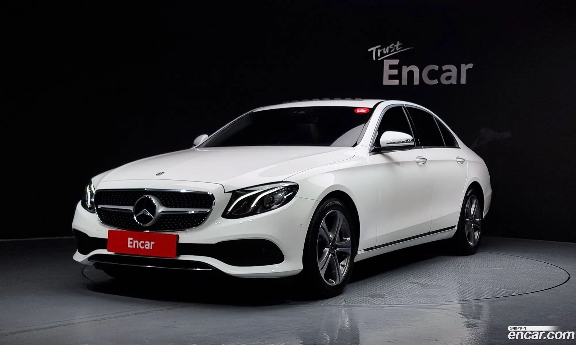 Mercedes-Benz E-Klasse V W213 S213 C238 E300 Avantgarde 2019 - фотография 16157950