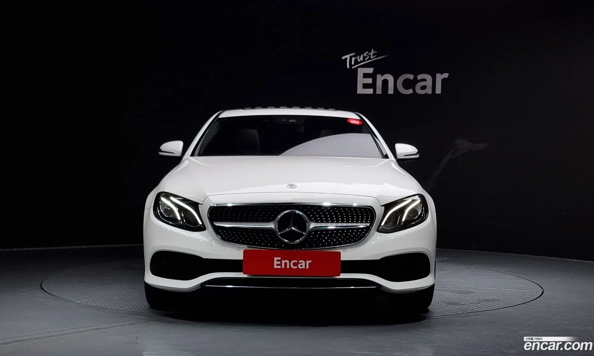 Mercedes-Benz E-Klasse V W213 S213 C238 E300 Avantgarde 2019 - фотография 16157952