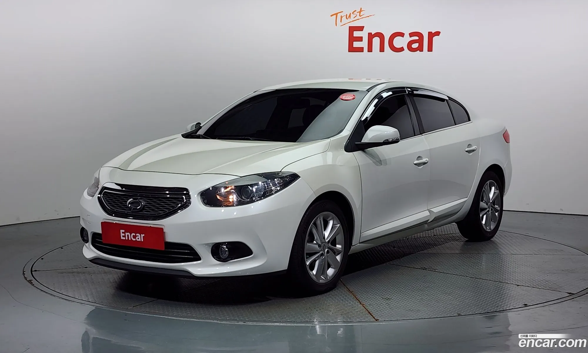 Renault Samsung Sm3 Re 2014 - фотография 2331470