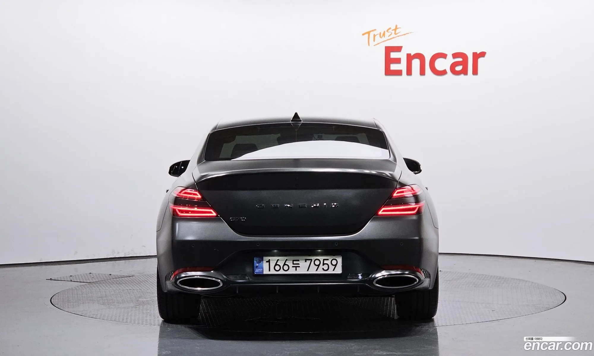 Genesis G70 Gasoline 20T 2Wd 2023 - фотография 611001