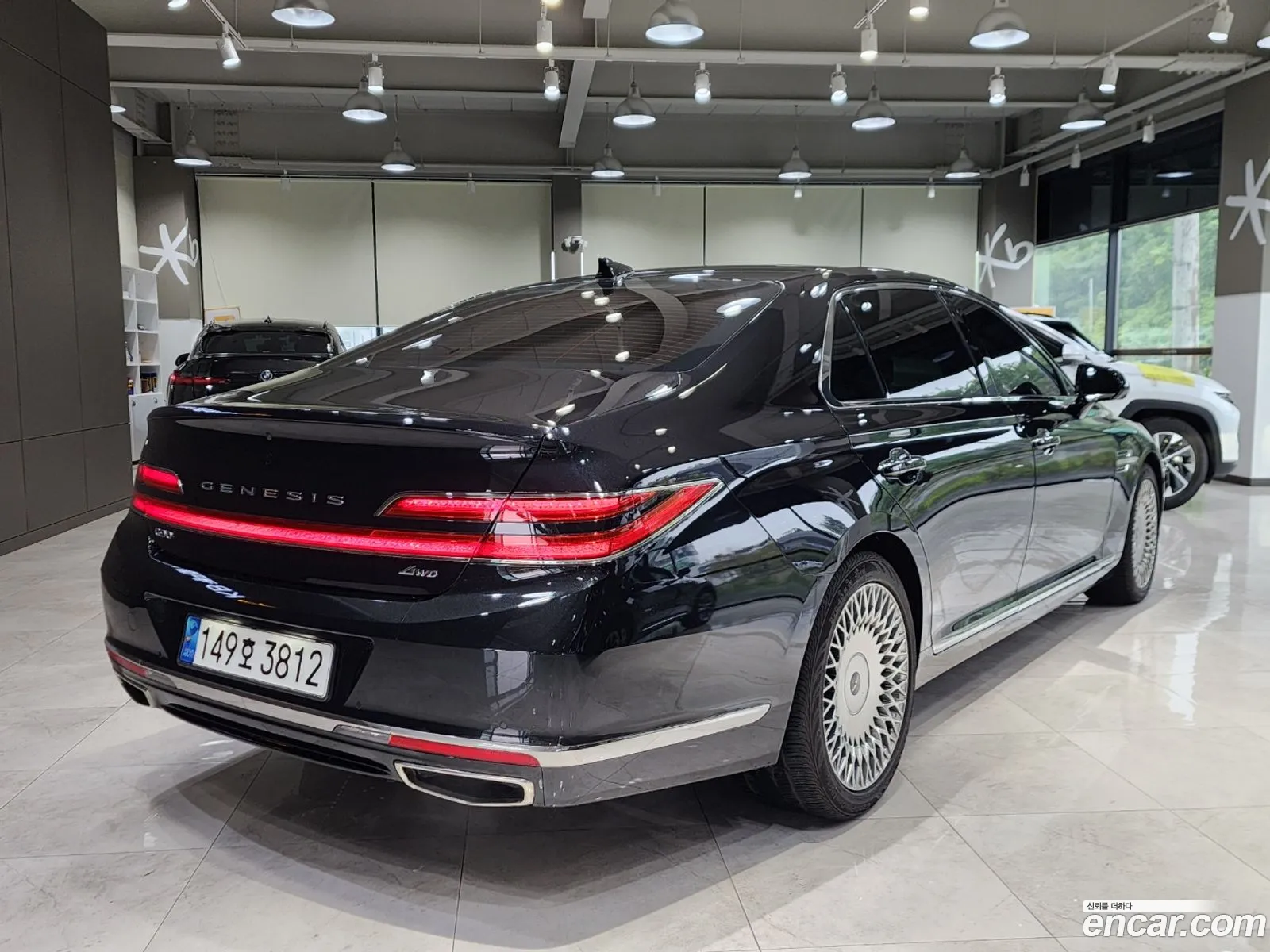 Genesis G90 I 38 Awd 2021 - фотография 573109