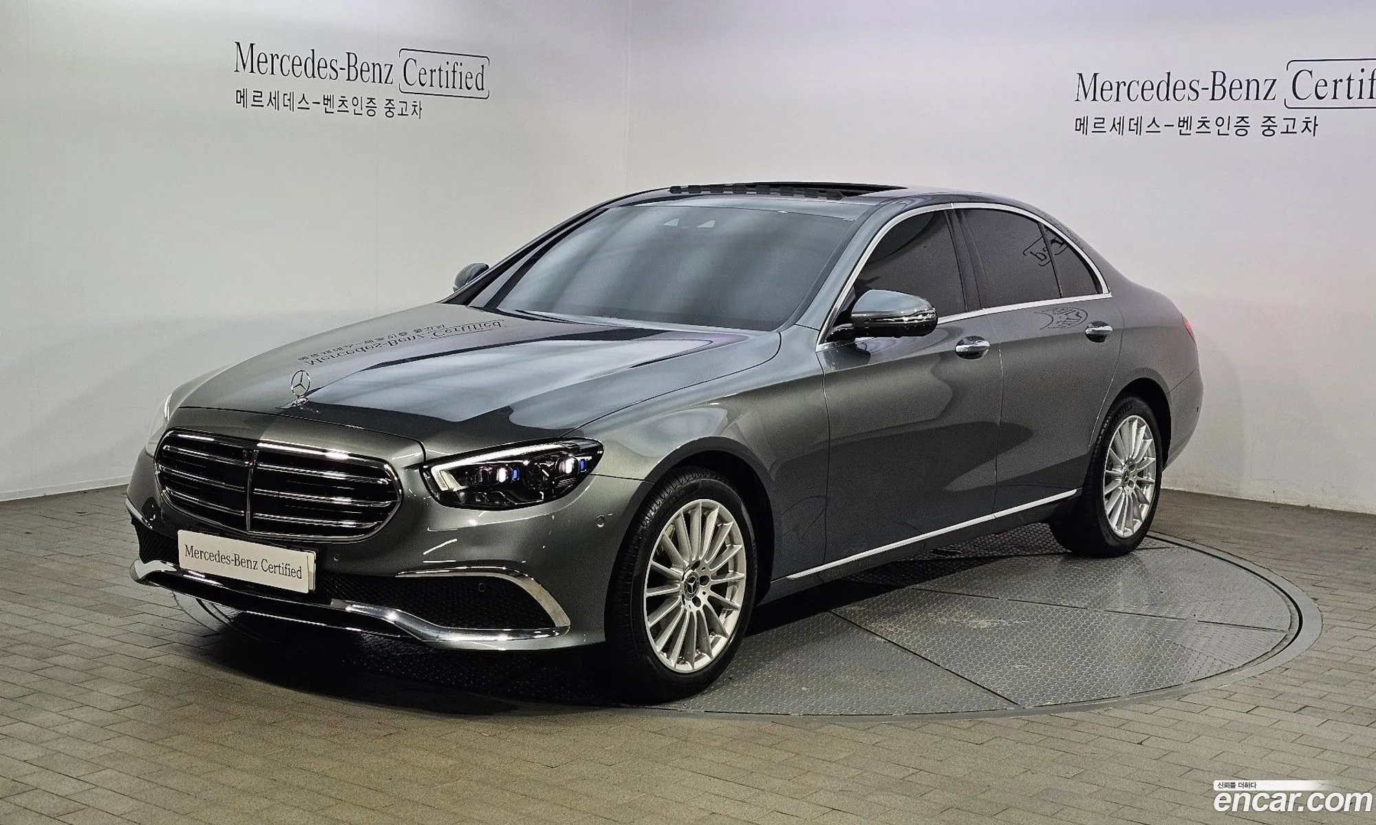 Mercedes-Benz E-Klasse V W213 S213 C238 E250 Exclusive 2022 - фотография 16157986
