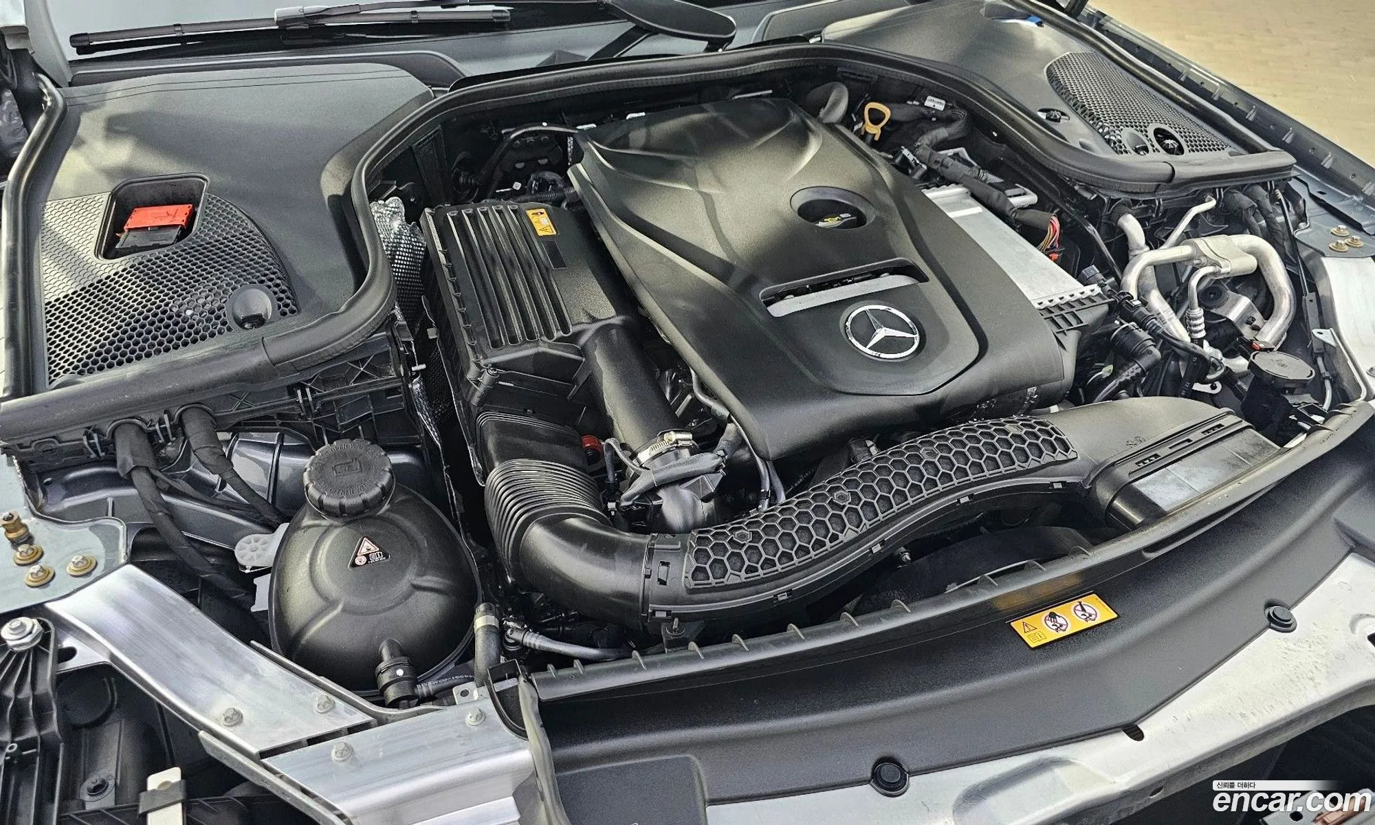Mercedes-Benz E-Klasse V W213 S213 C238 E250 Exclusive 2022 - фотография 16157991