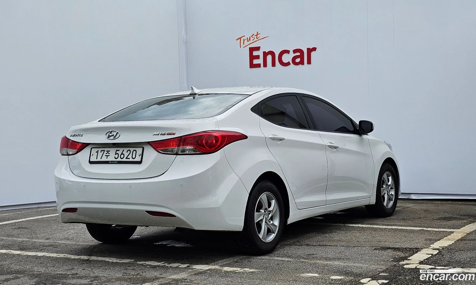 Hyundai Avante V M16 Gdi Deluxe 2011 - фотография 18610869