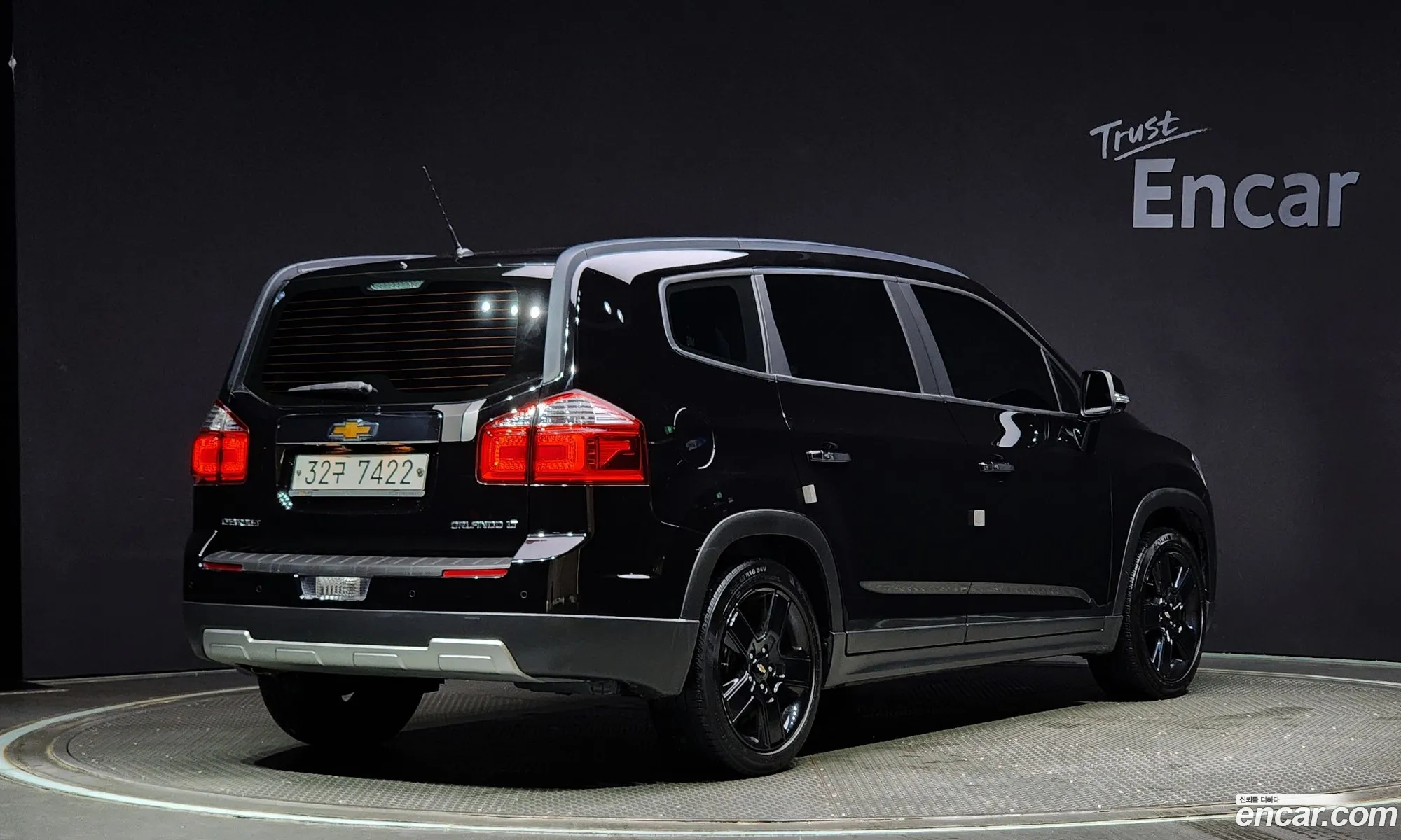 Chevrolet Orlando 16 Diesel Perfect Black 2017 - фотография 8291954