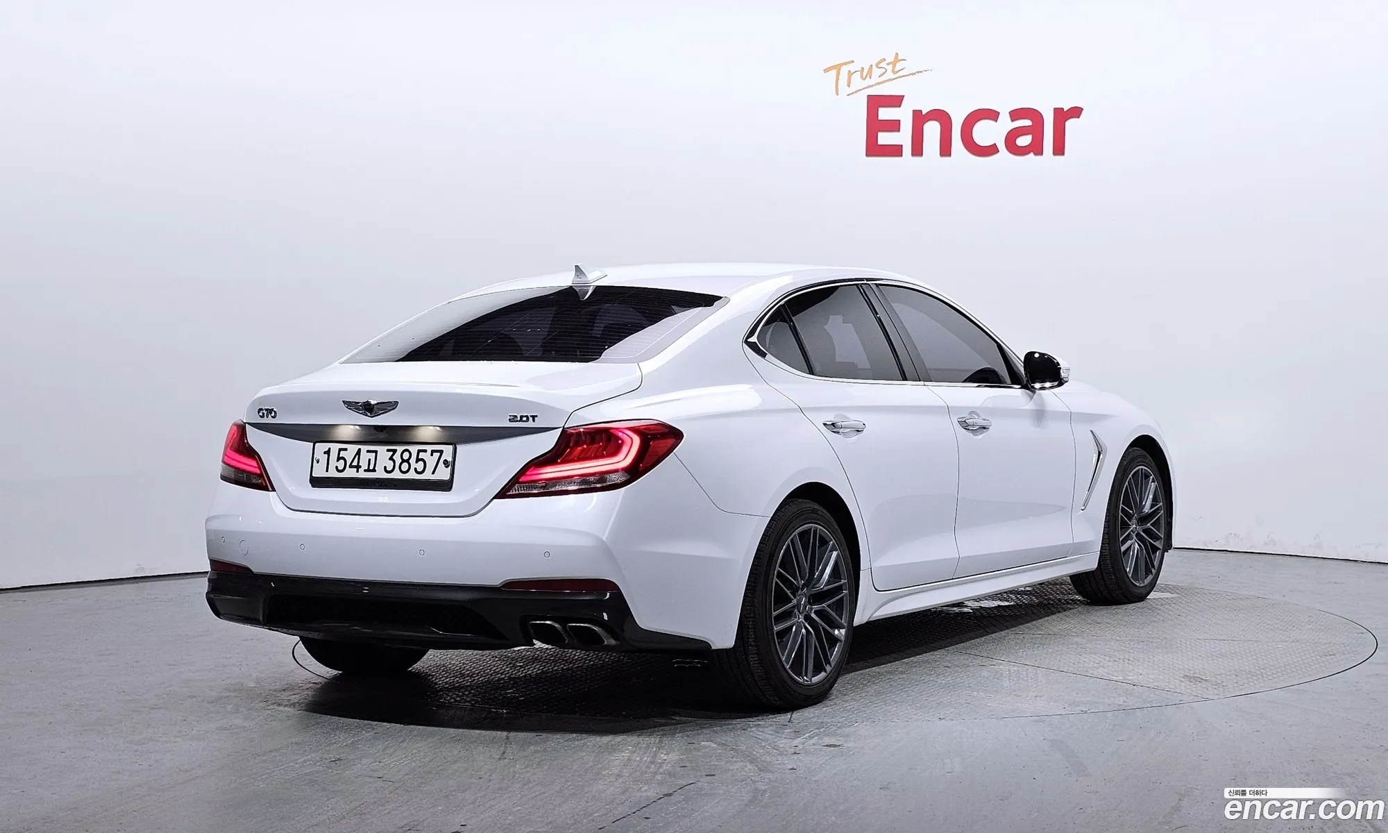 Genesis G70 I 20T 2018 - фотография 393460