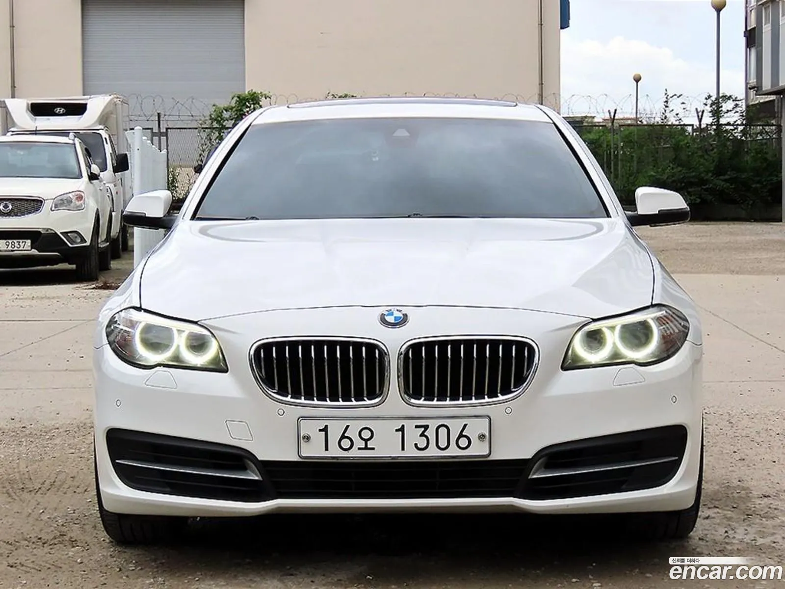 BMW 5Er Vi F10F11F07 520D 2015 - фотография 16223879