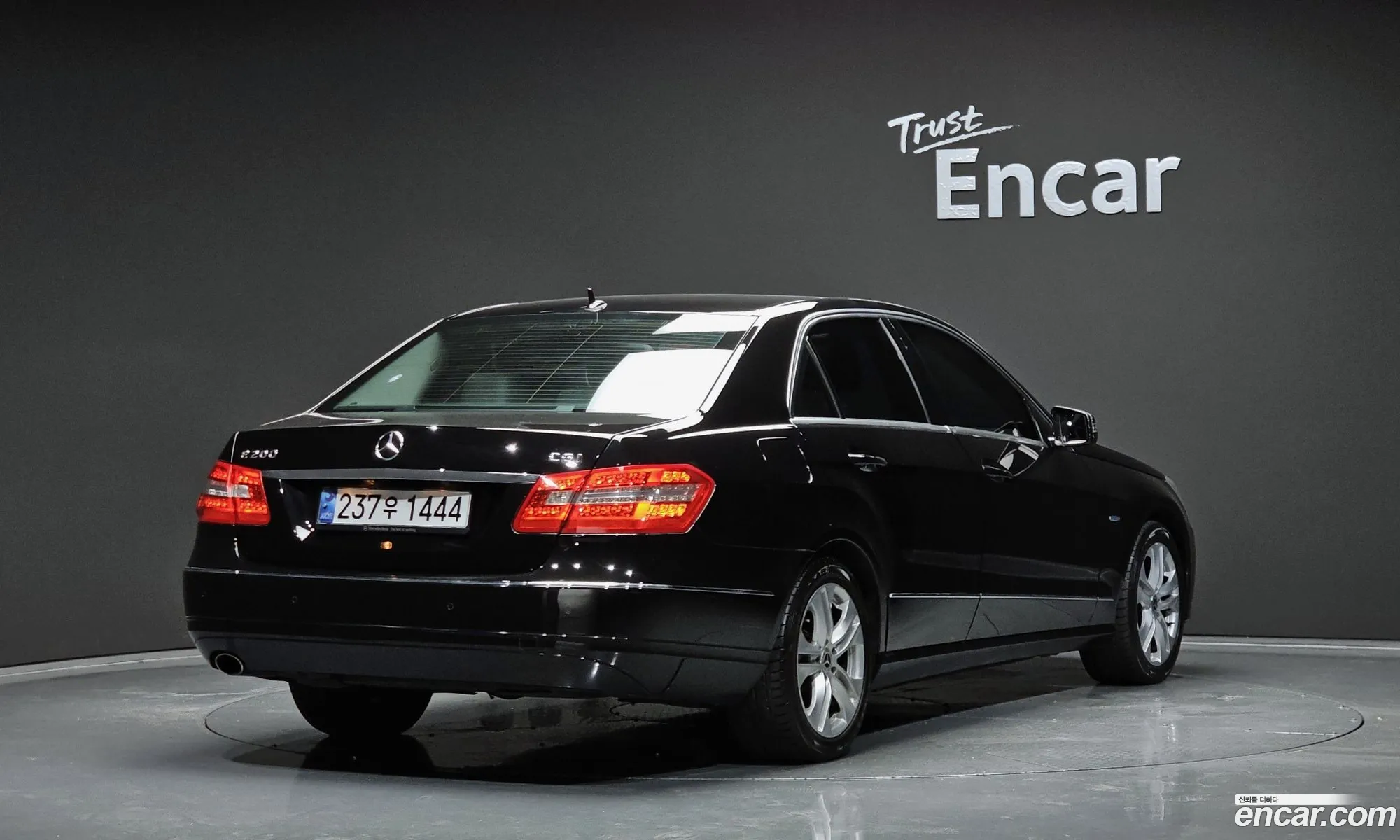 Mercedes-Benz E-Klasse Iv W212 S212 C207 E200 Cgi Avant Garde 2010 - фотография 15689090
