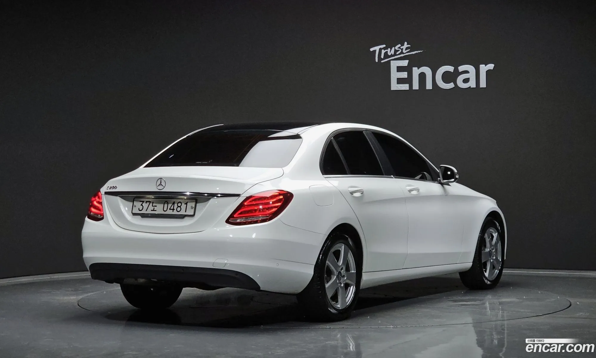 Mercedes-Benz C-Klasse Iv W205 C200 2017 - фотография 15689102