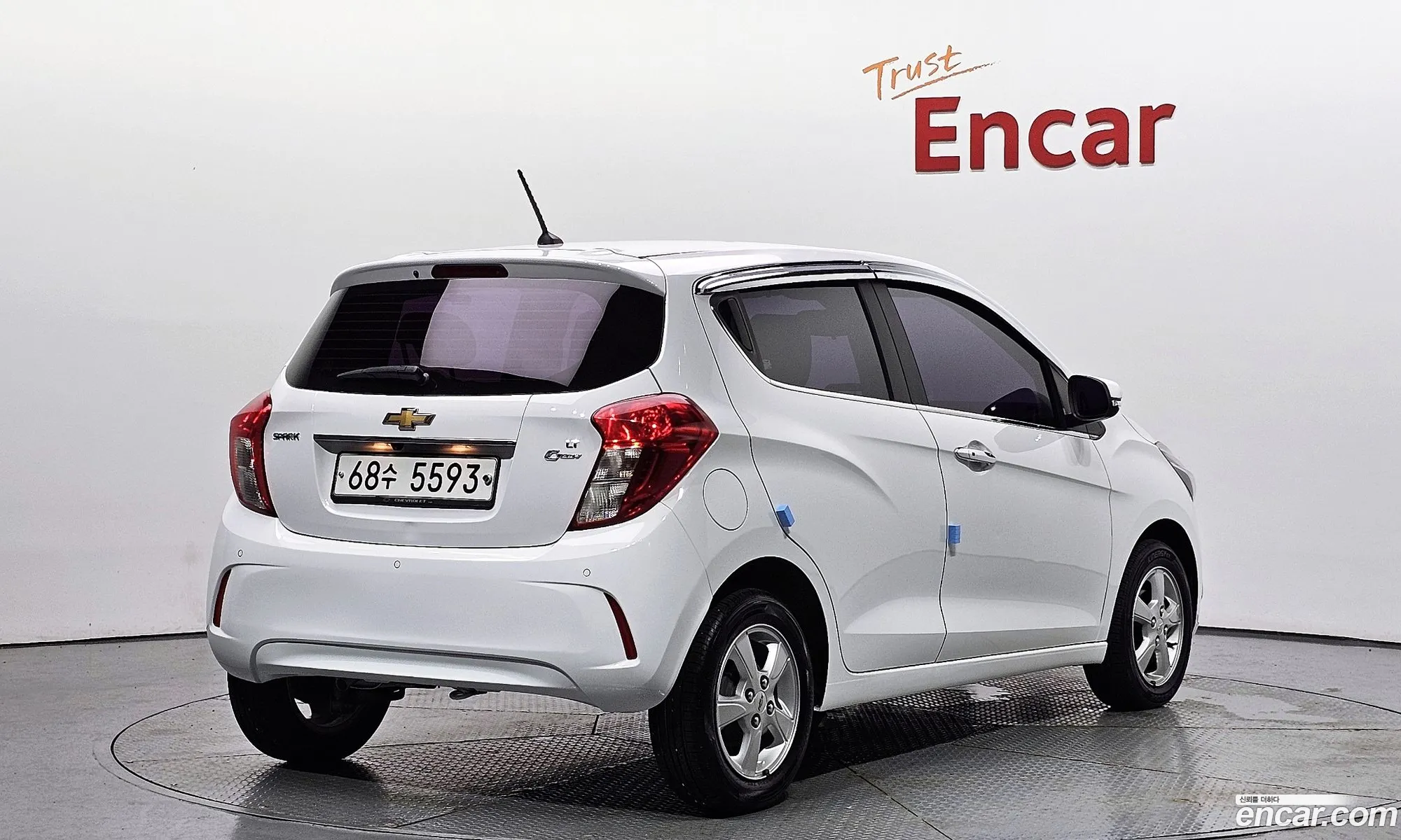 Chevrolet Spark Lt 2016 - фотография 8857236