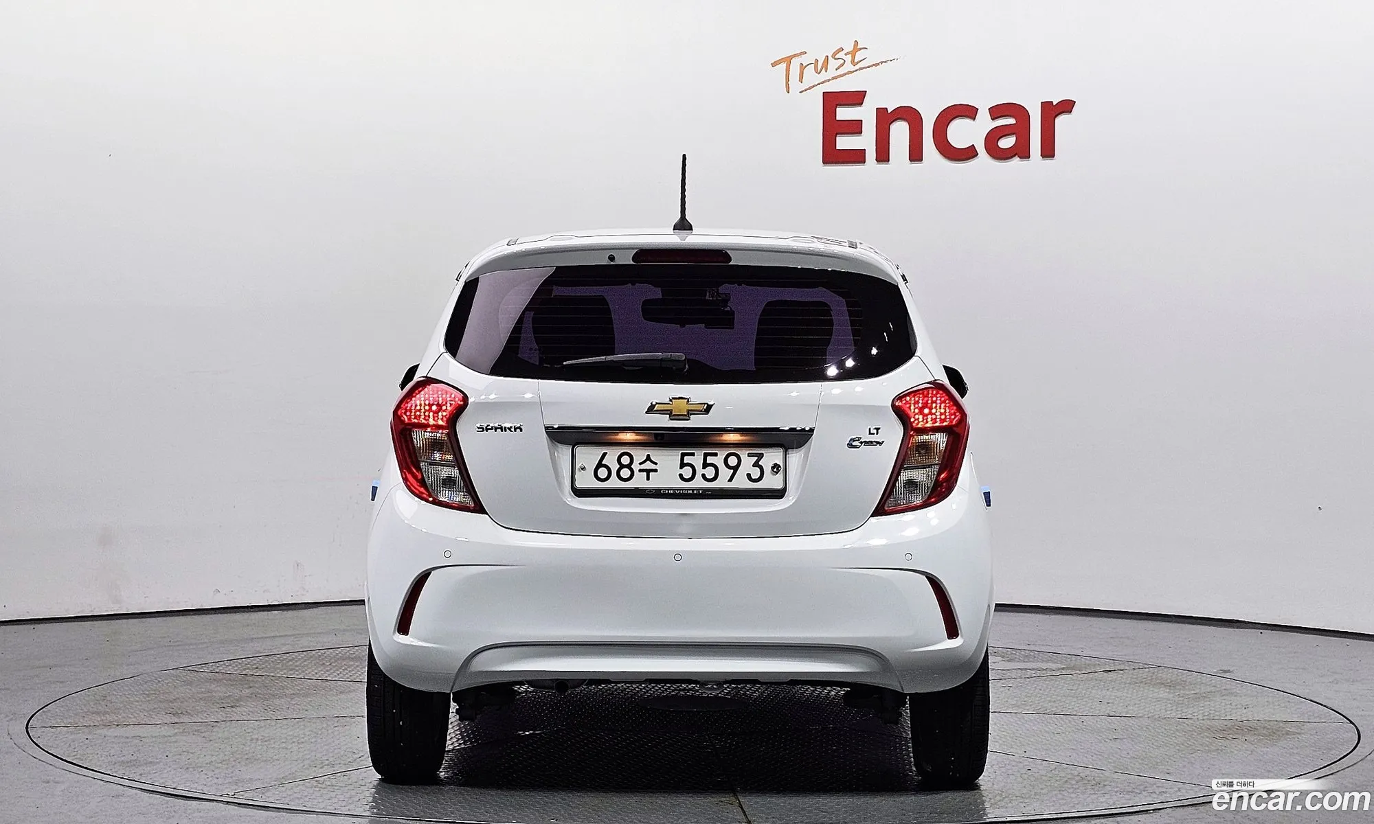Chevrolet Spark Lt 2016 - фотография 8857238