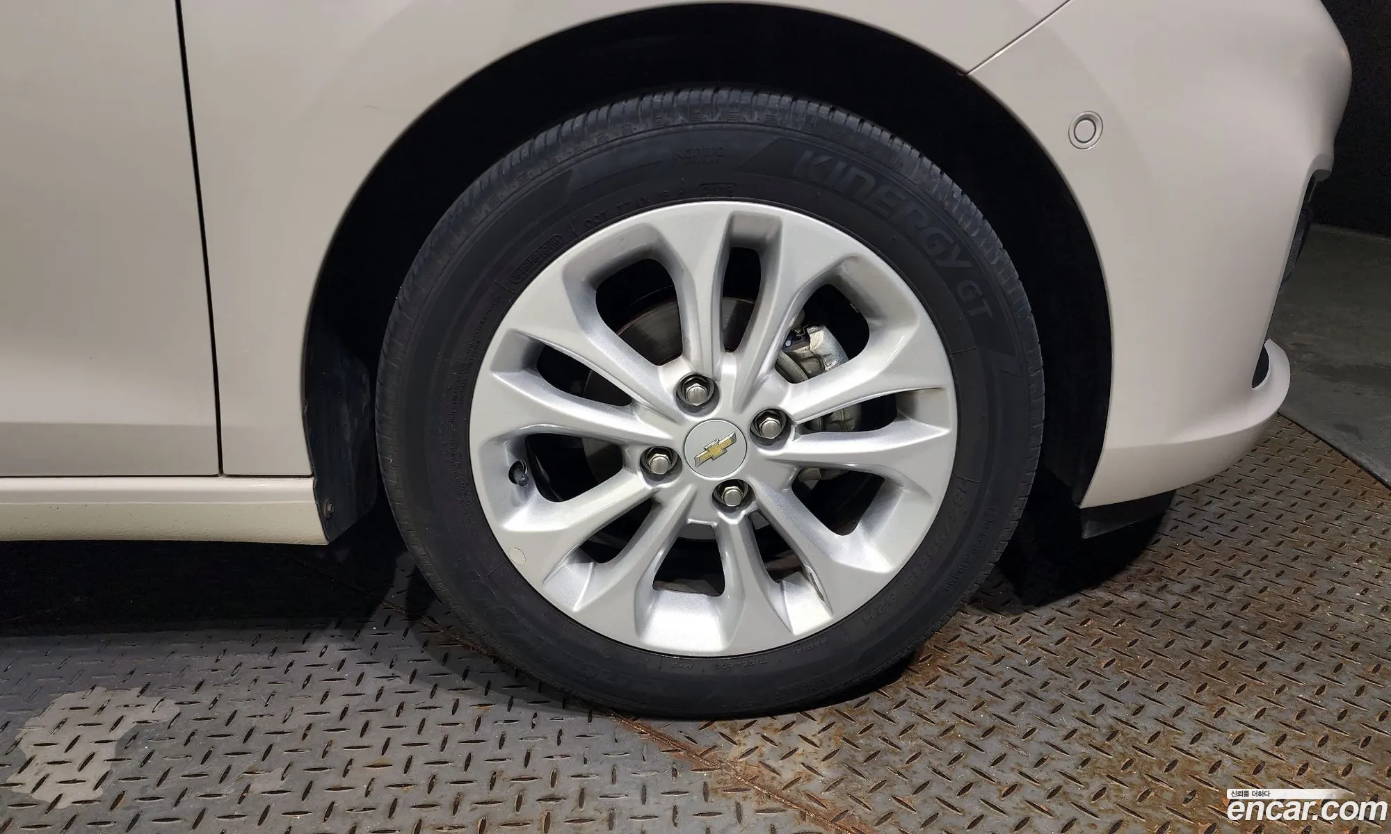 Chevrolet Spark Iv Premier 2019 - фотография 8334175