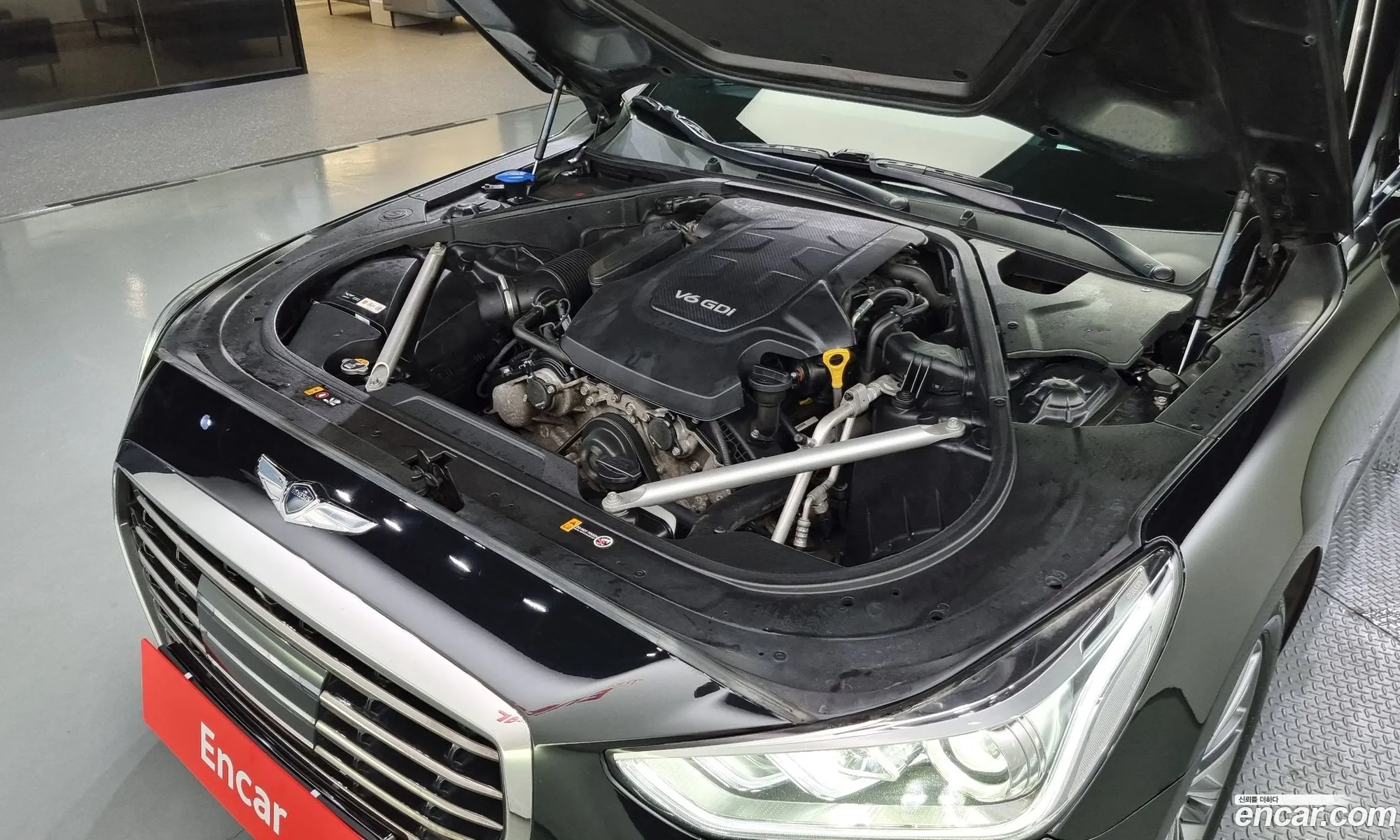 Genesis G90 I 38 Gdi Awd 2016 - фотография 19078153