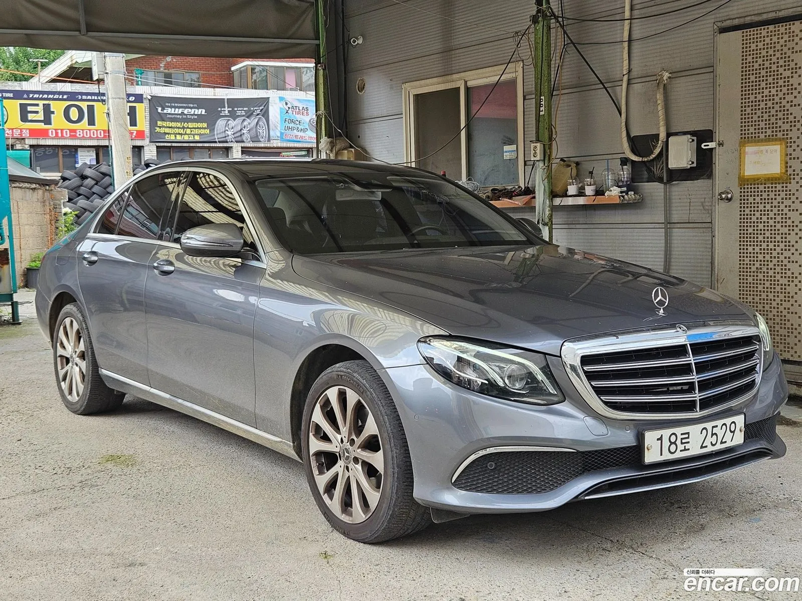 Mercedes-Benz E-Klasse V W213 S213 C238 E220D 4Matic Exclusive 2019 - фотография 18507512