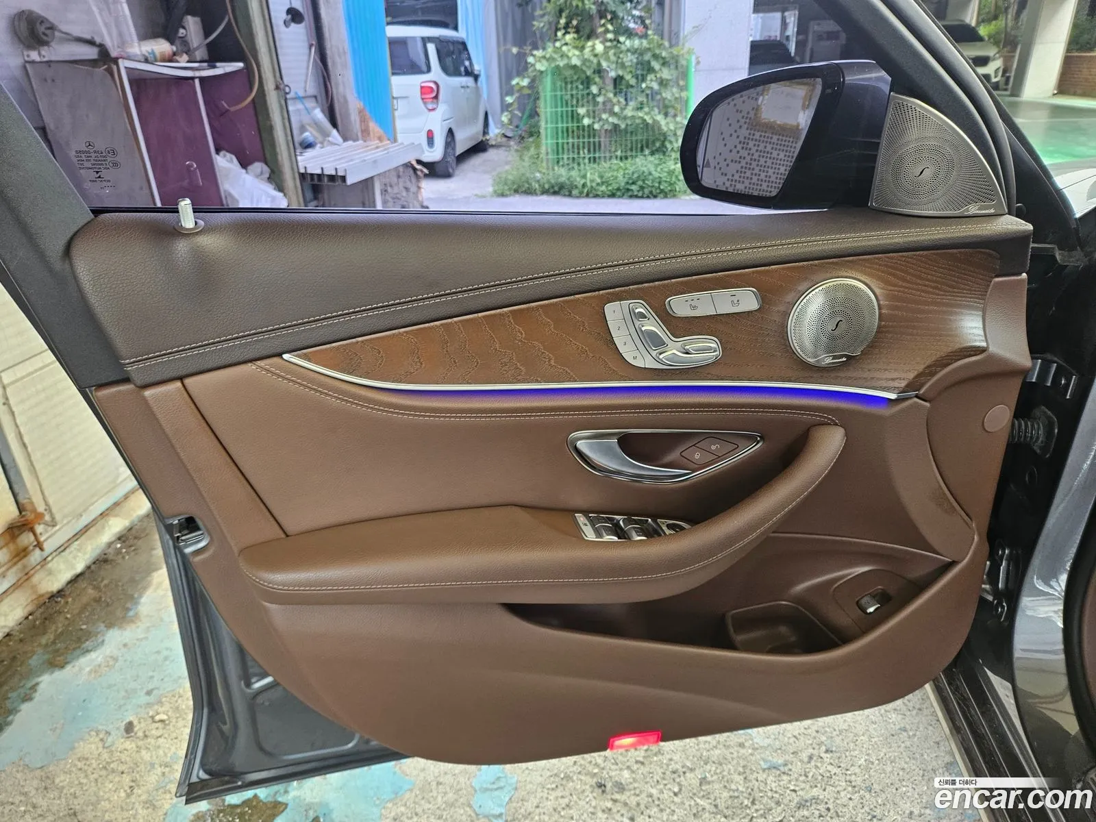 Mercedes-Benz E-Klasse V W213 S213 C238 E220D 4Matic Exclusive 2019 - фотография 18507516