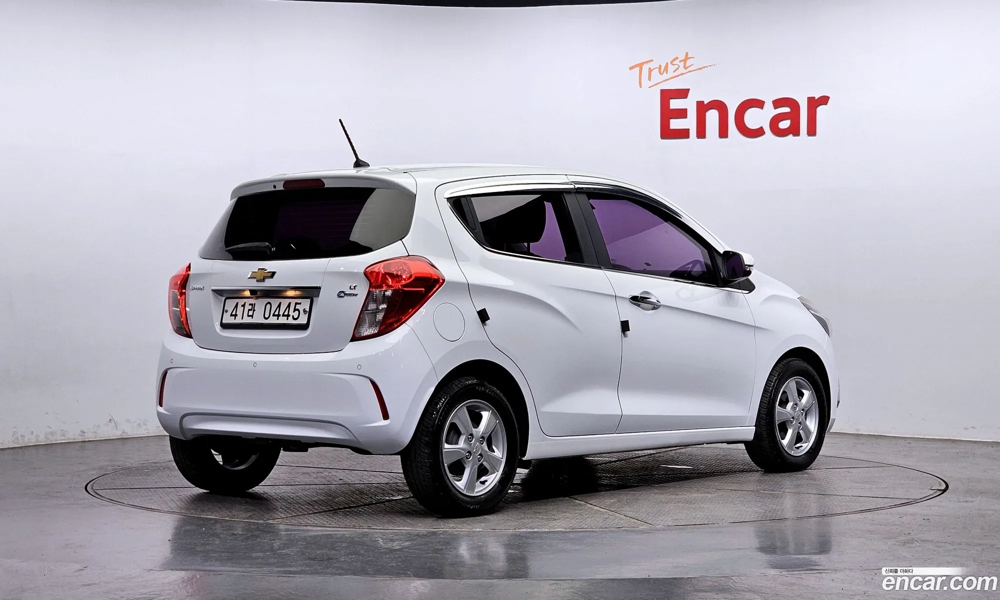 Chevrolet Spark Lt 2016 - фотография 8857248