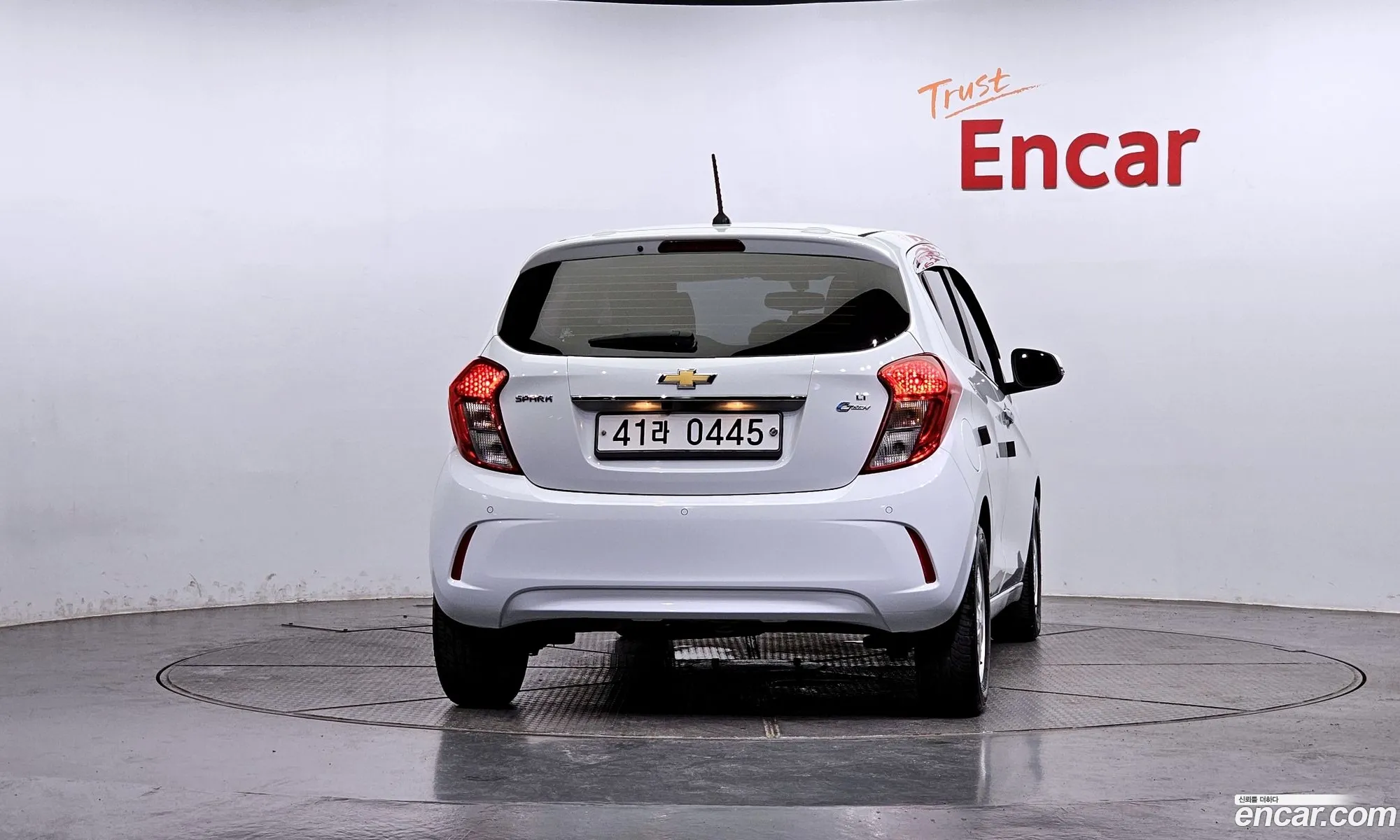Chevrolet Spark Lt 2016 - фотография 8857250