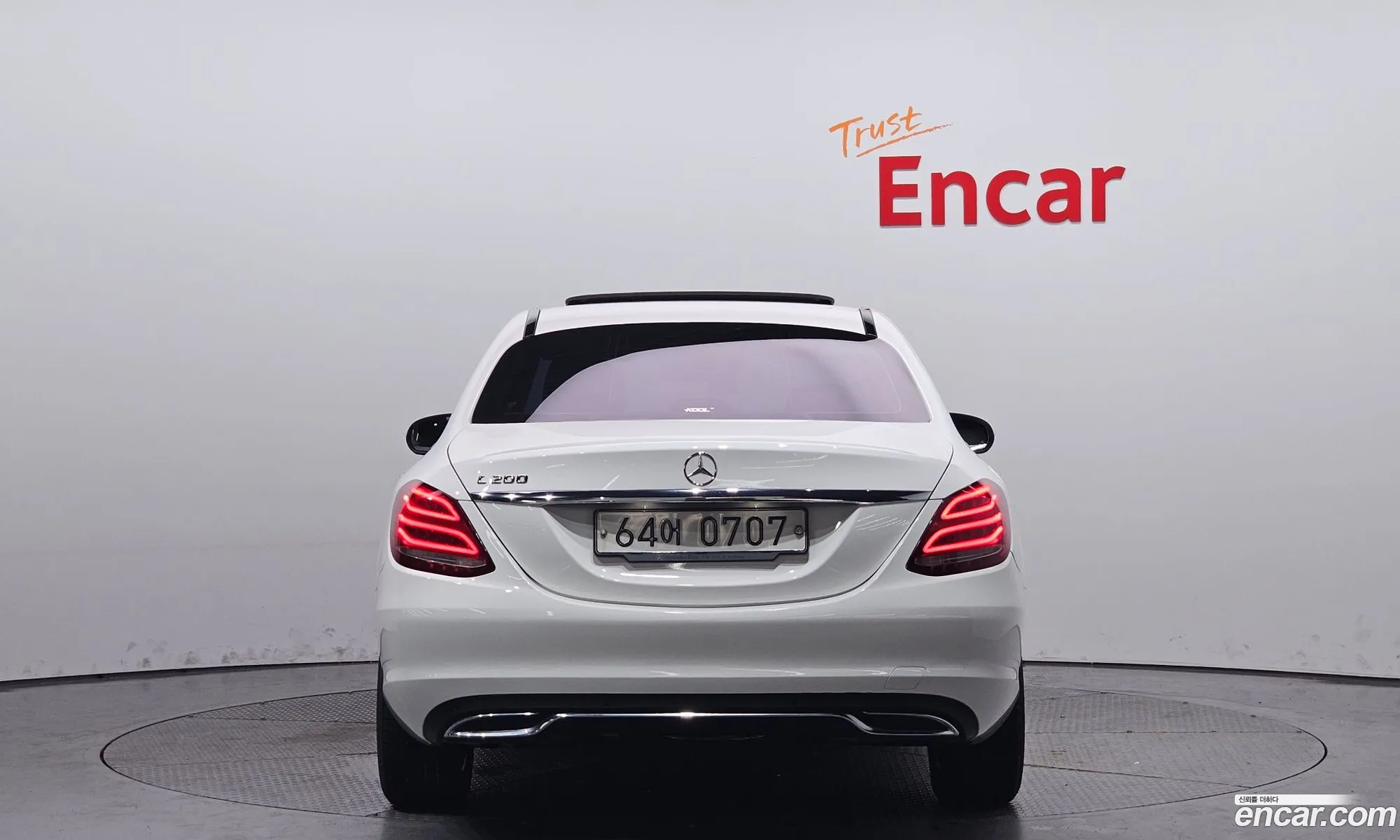 Mercedes-Benz C-Klasse Iv W205 C200 Avant Garde 2016 - фотография 18384985