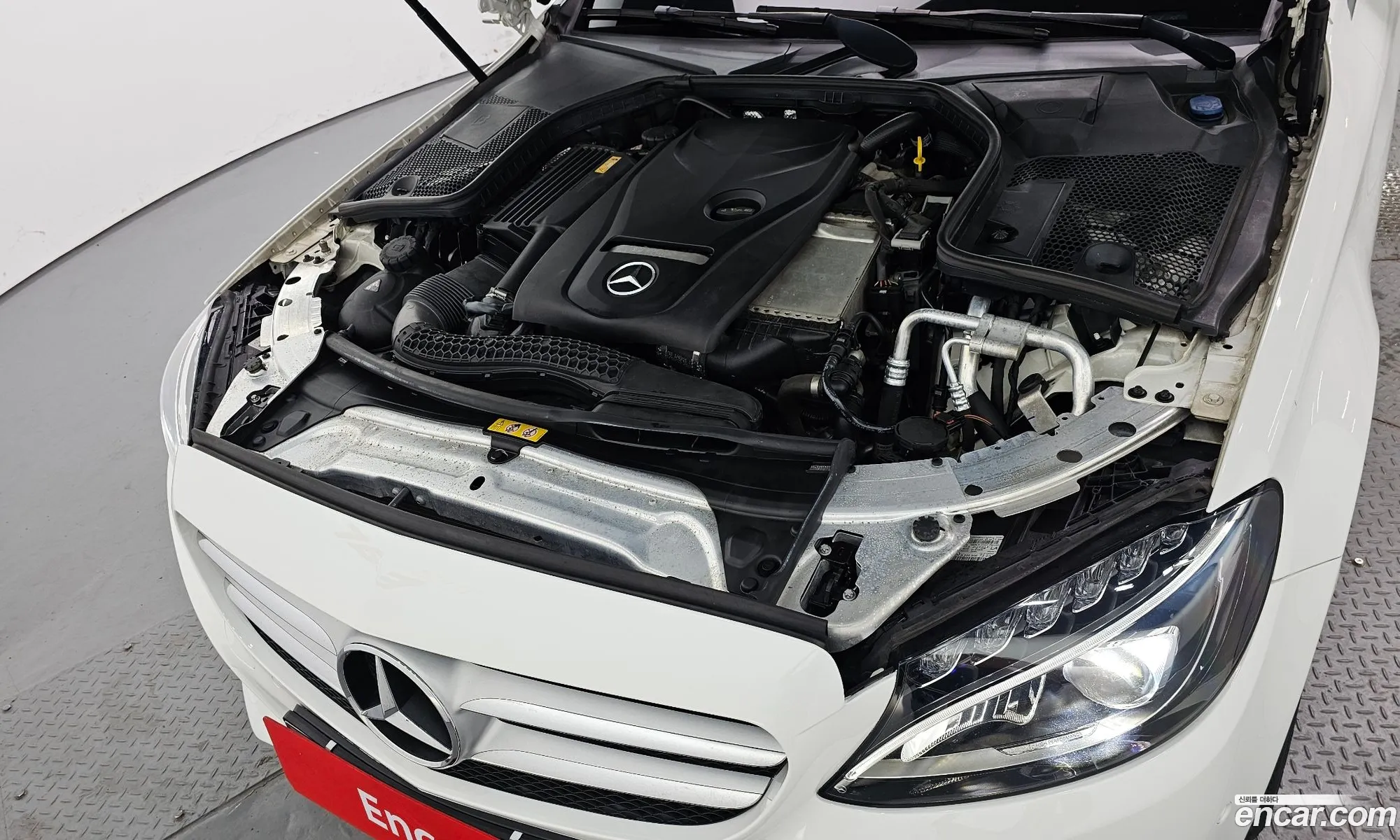 Mercedes-Benz C-Klasse Iv W205 C200 Avant Garde 2016 - фотография 18384987